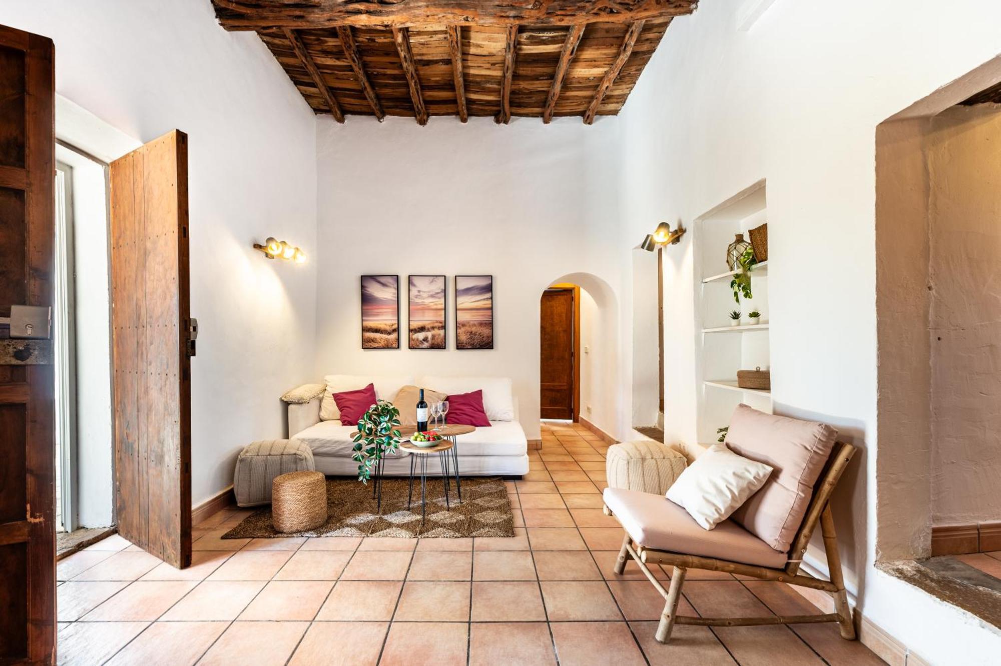 Cardona - Green&blue Ibiza Villa