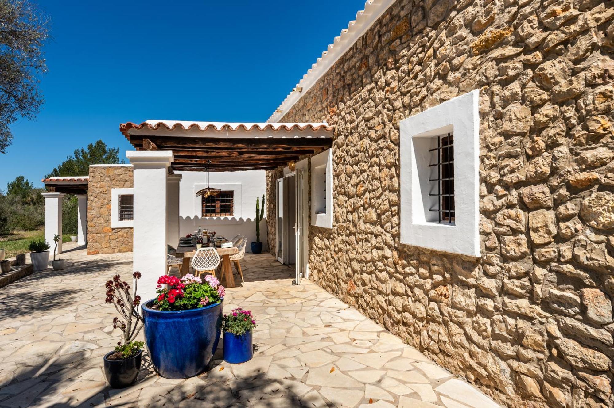 Villa Cardona - Green&blue Ibiza