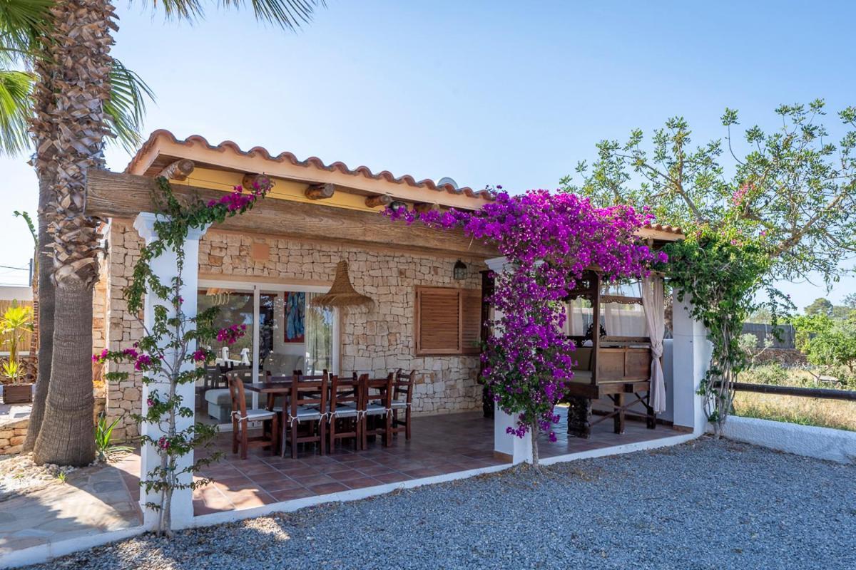 Cardona Villa *