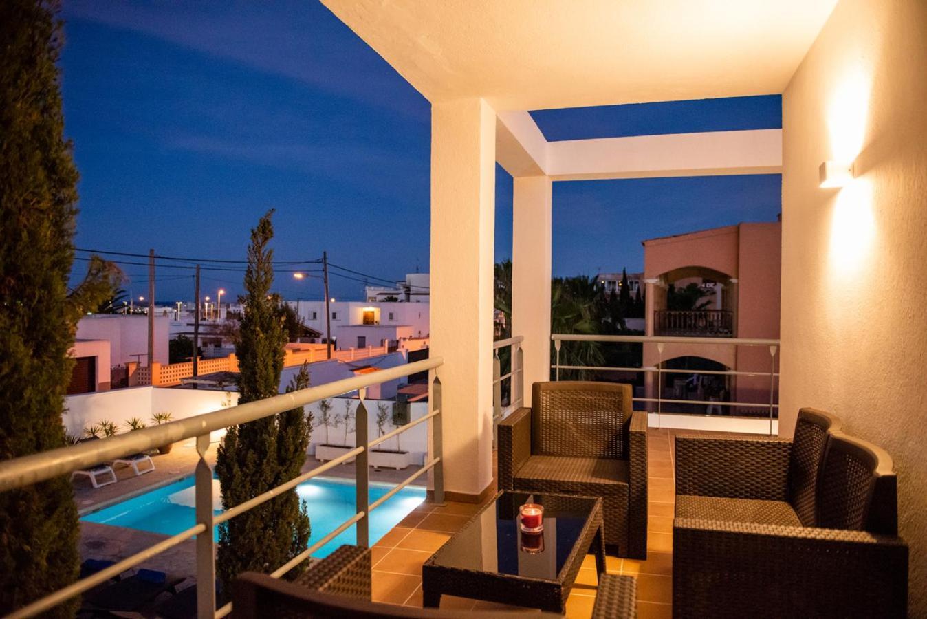 Villa Villa In Playa Den Bossa, 5 Min Supermarketbbq