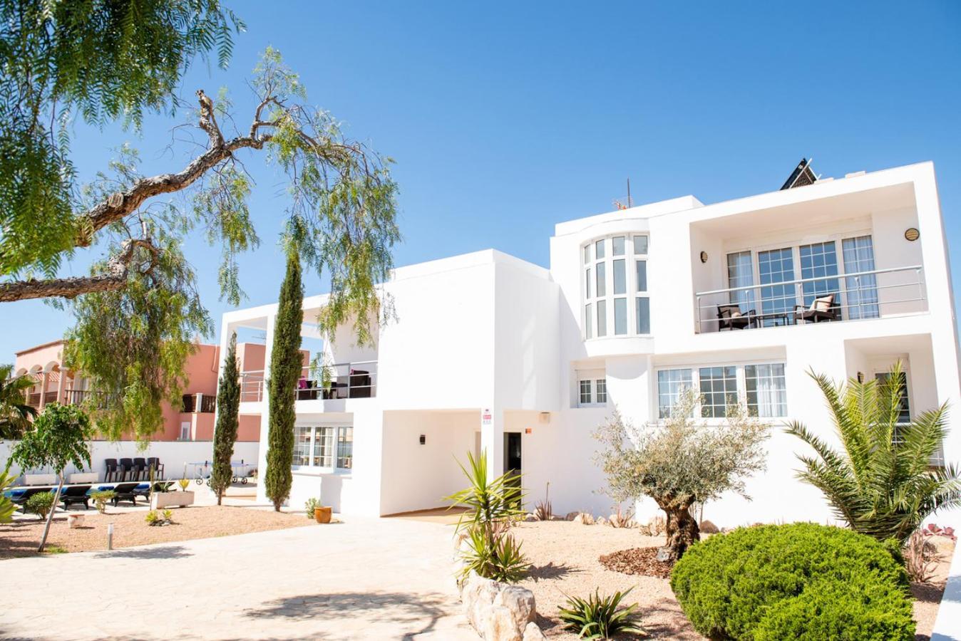 Villa In Playa Den Bossa, 5 Min Supermarketbbq *