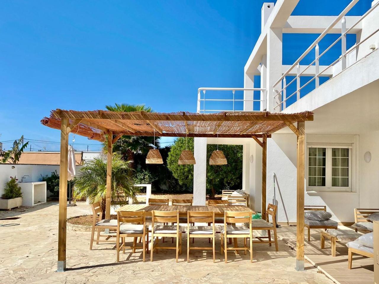 Villa In Playa Den Bossa, 5 Min Supermarketbbq * Sant Jordi de ses Salines