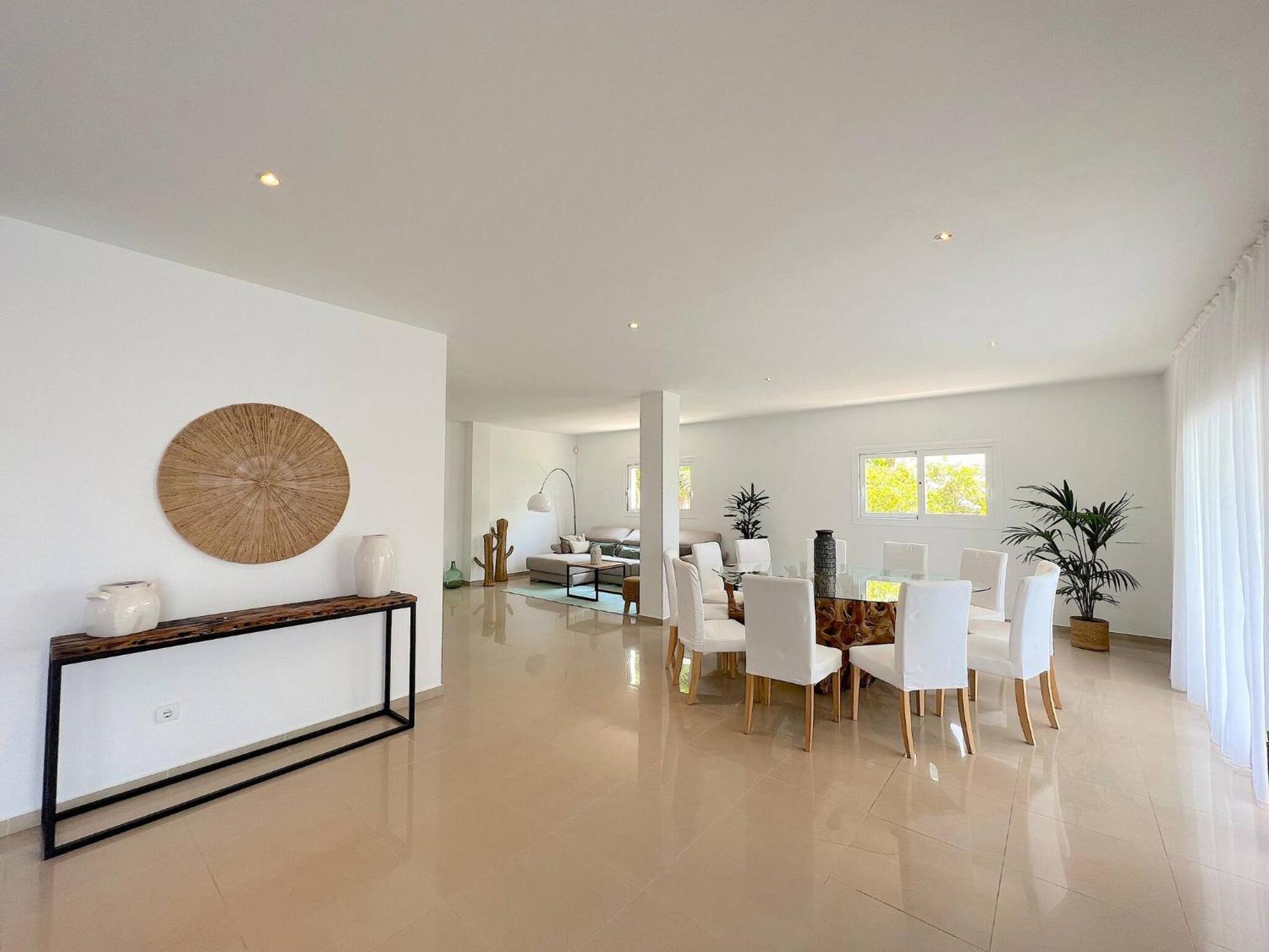 Julieta 2km From Ibiza Town And 1km From Talamanca * Santa Eularia des Riu