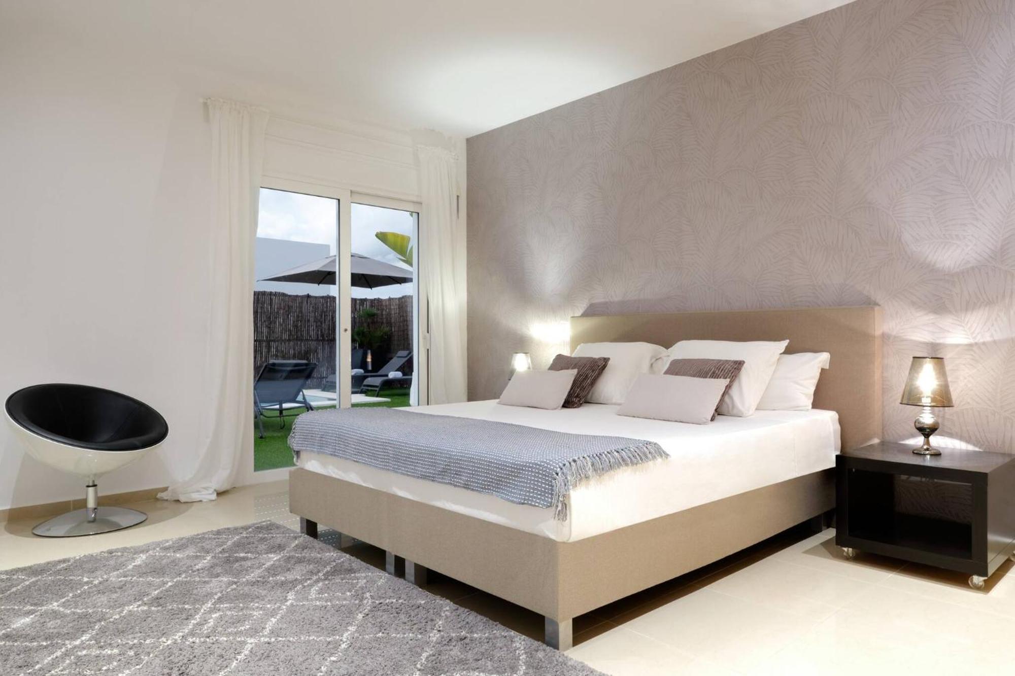 Julieta 2km From Ibiza Town And 1km From Talamanca *