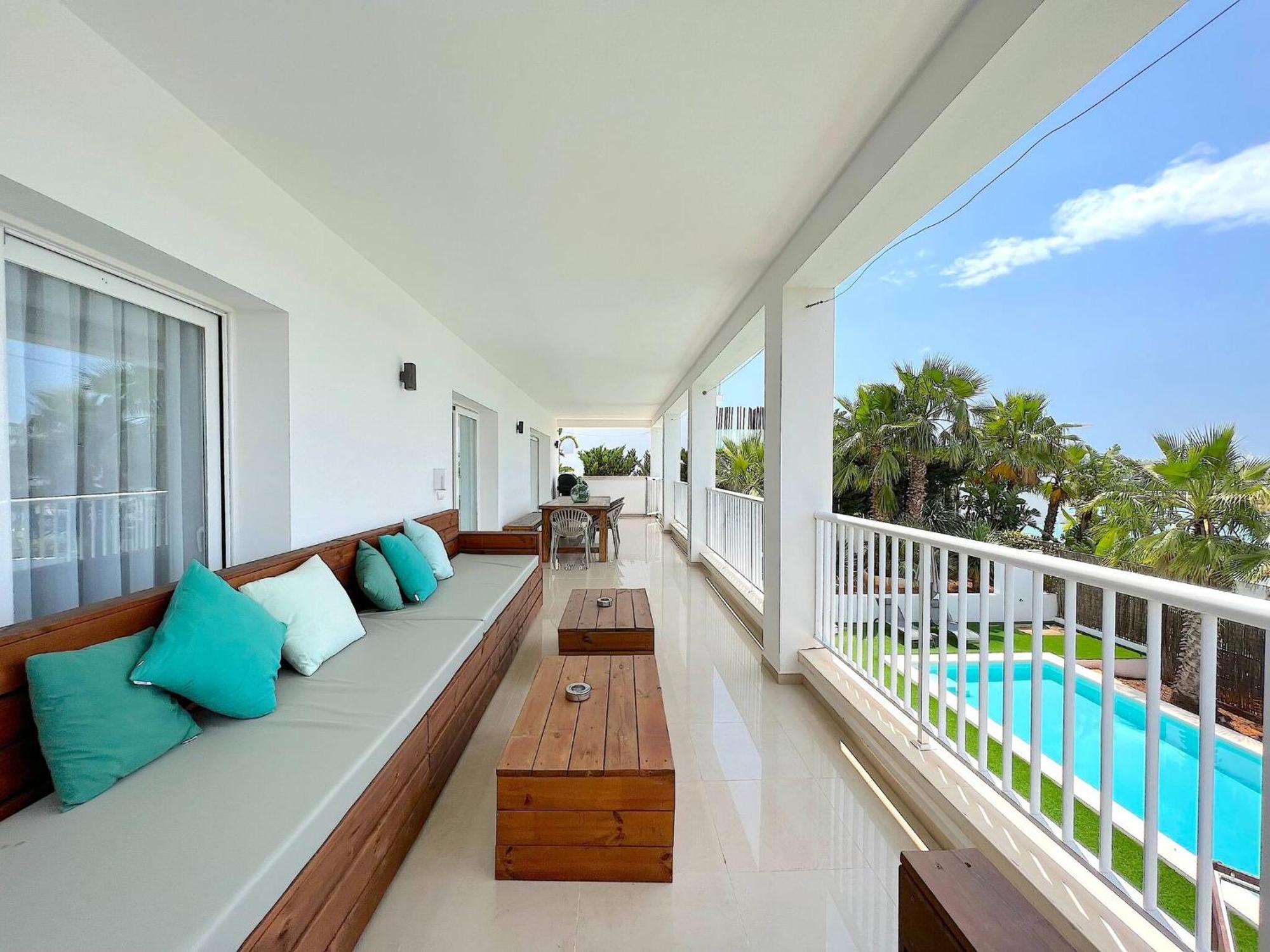 Julieta 2km From Ibiza Town And 1km From Talamanca Villa