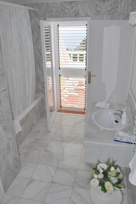 Hotel Village 4*