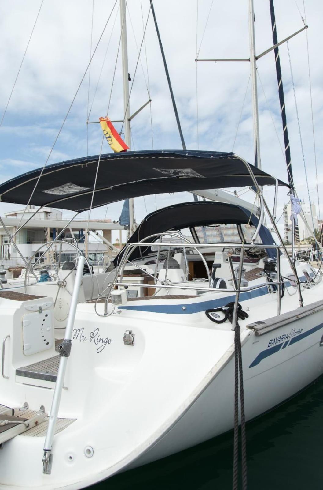 Botel Mrringo *