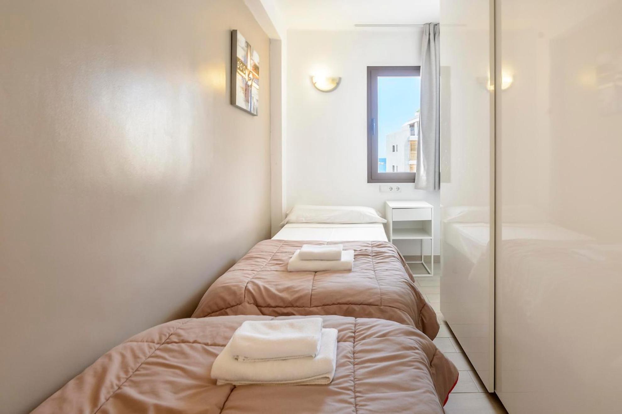 Esmeralda Apartment *
