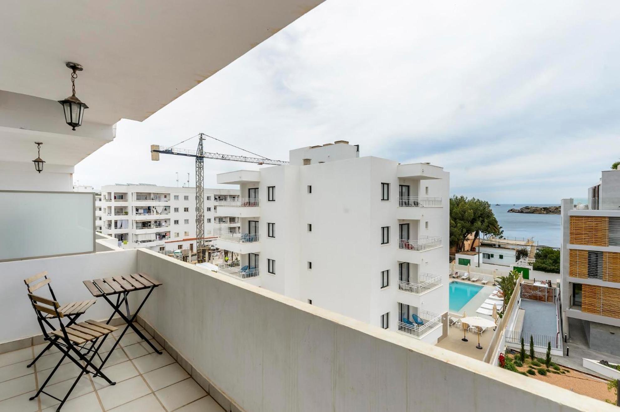 Esmeralda Apartment *