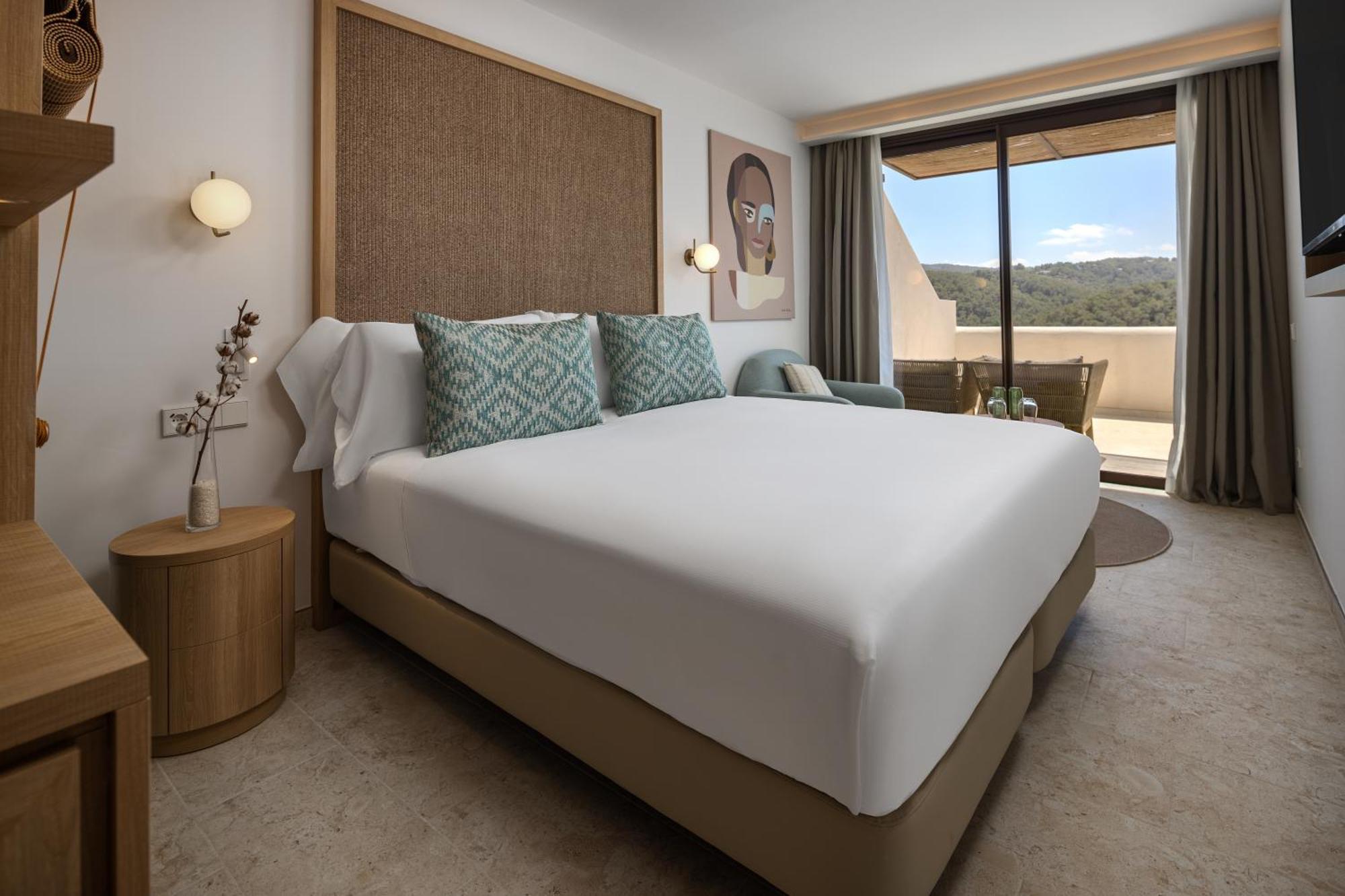 Hotel Cala San Miguel Ibiza, Curio Collection By Hilton, Adults Only
