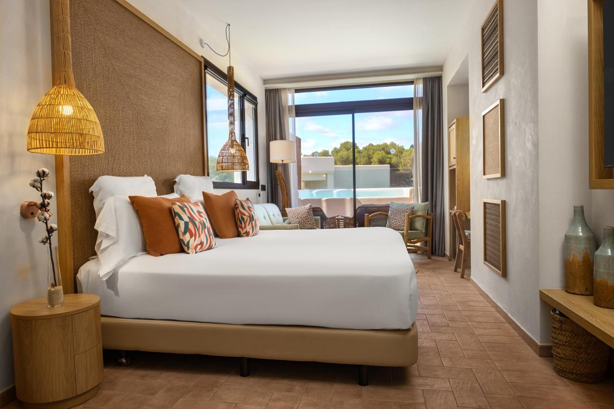 Cala San Miguel Ibiza Resort, Adults Only, Curio Collection By Hilton Hotel 5*