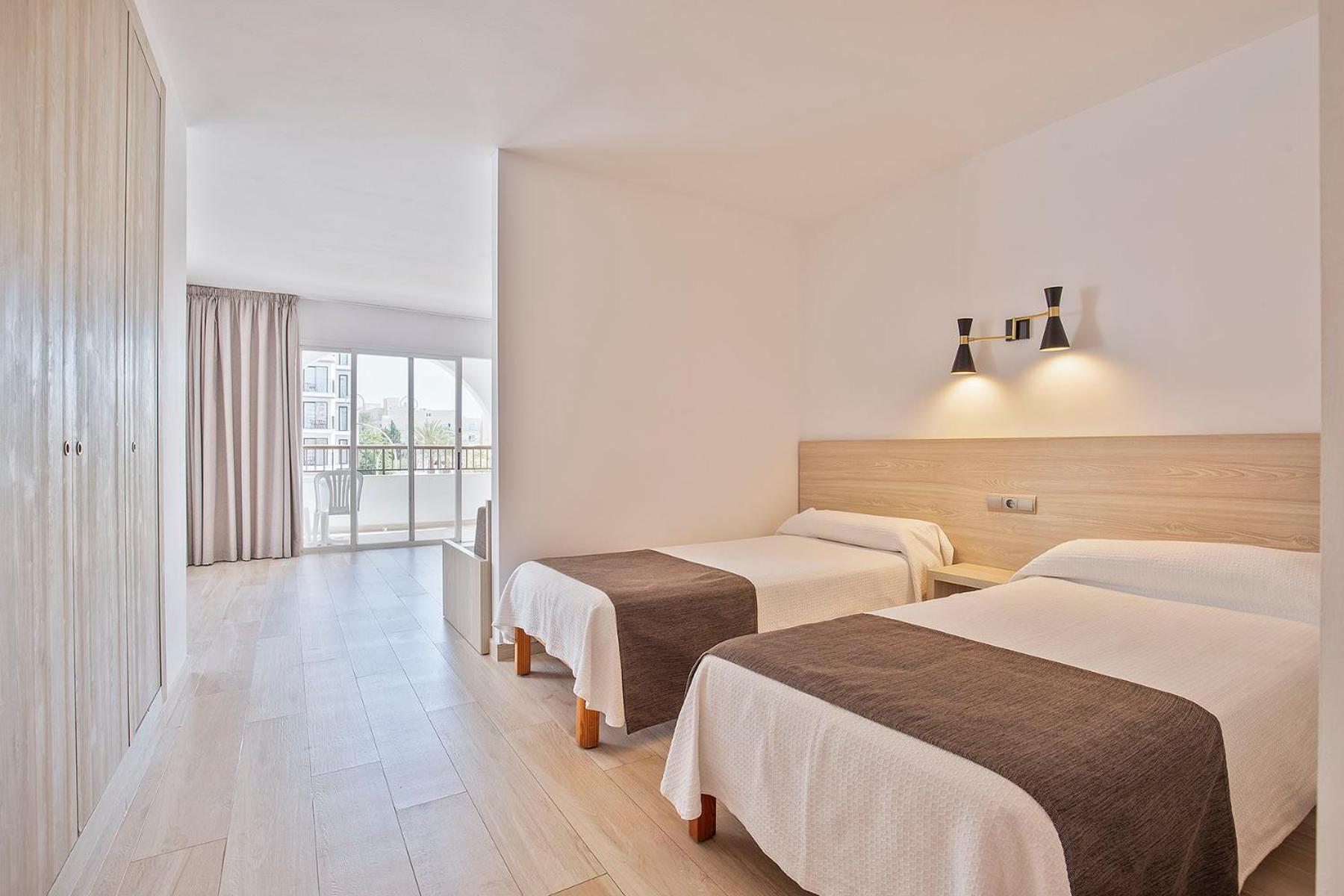 Sunside Ibiza - Only Adults- Formerly Known As Park Apartment *