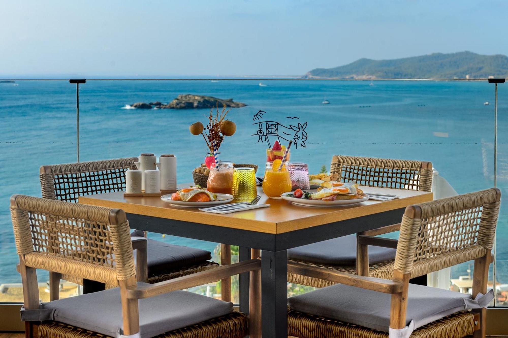 Cenit & Apts Sol Y Viento Aparthotel 2*