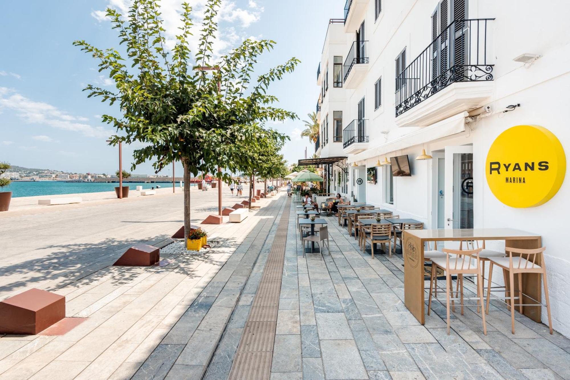 Ryans La Marina (adults Only) Hotel