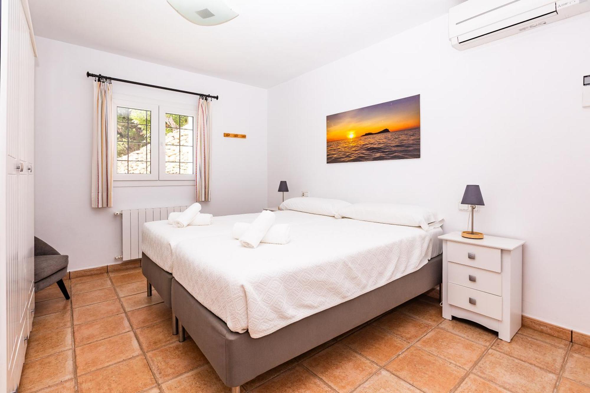 Charming With Pool, Toni Mateu. * Sant Carles de Peralta
