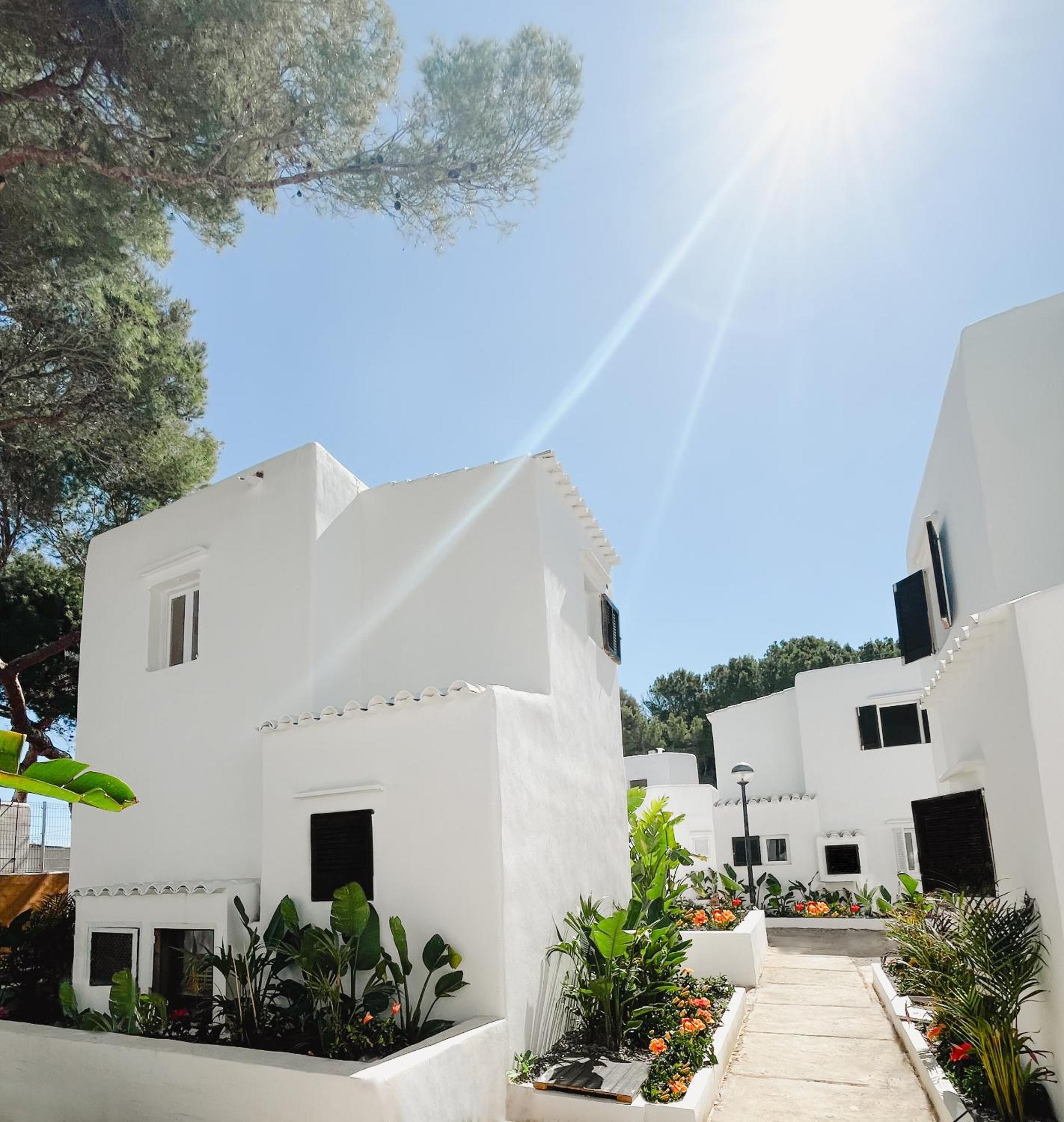 Fergus Style Punta Arabi Hotel 4*