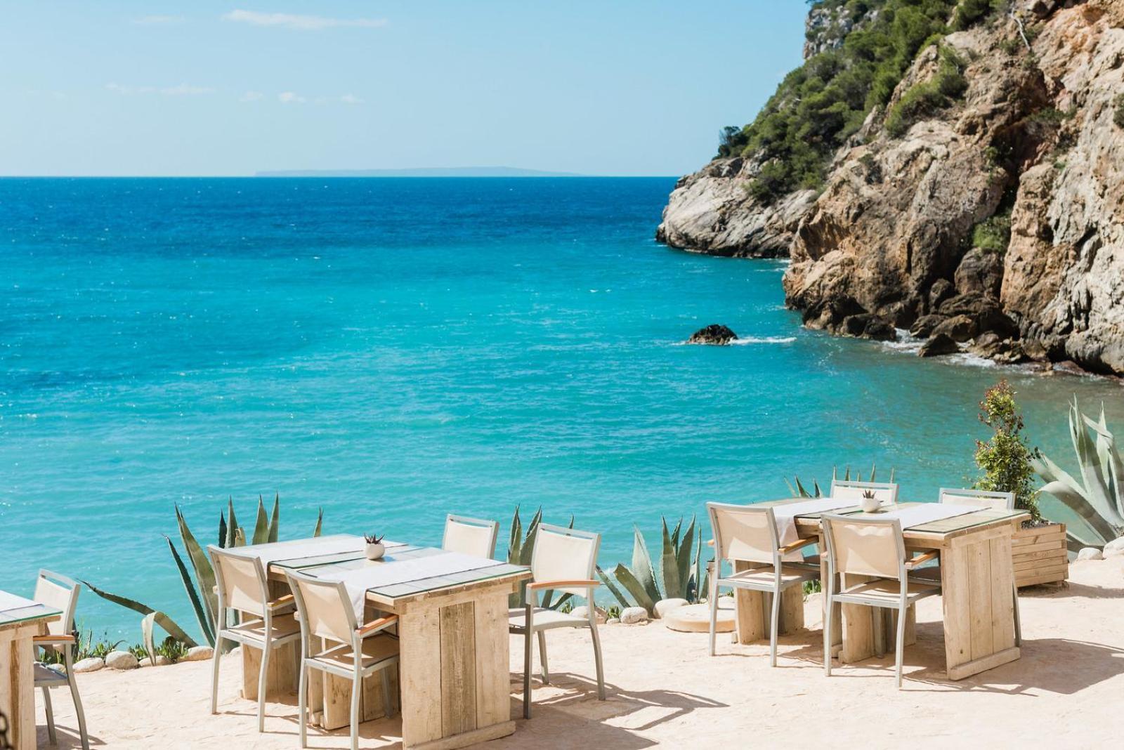Villa 7 Bedroom With Pool - 5mins Walk To Cala Llonga - Ramon Cala Llonga (Ibiza)