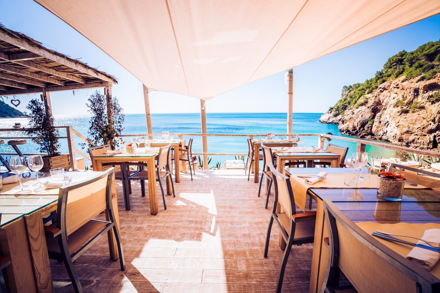7 Bedroom With Pool - 5mins Walk To Cala Llonga - Ramon
