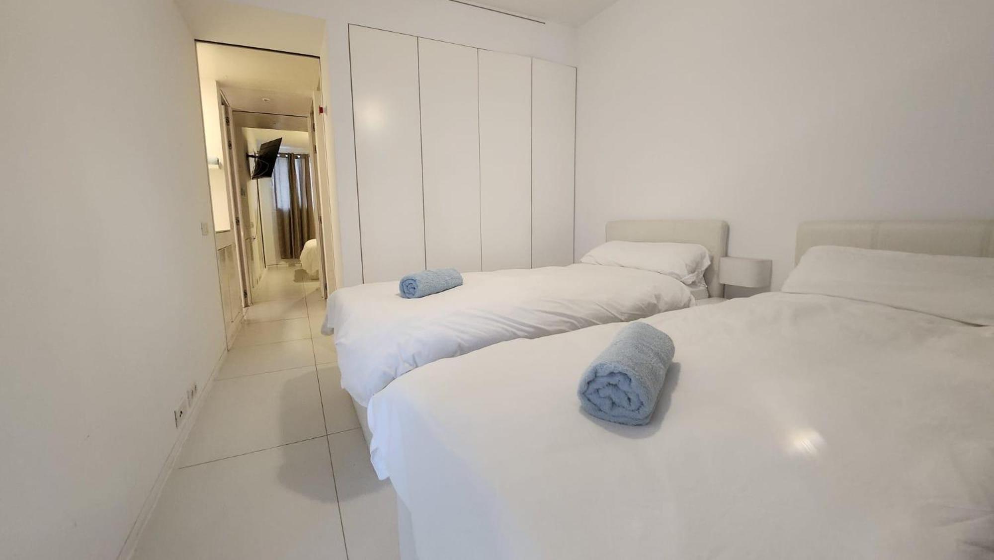 Appartement Ibiza - - Sleeps 4 - Parking - Pool