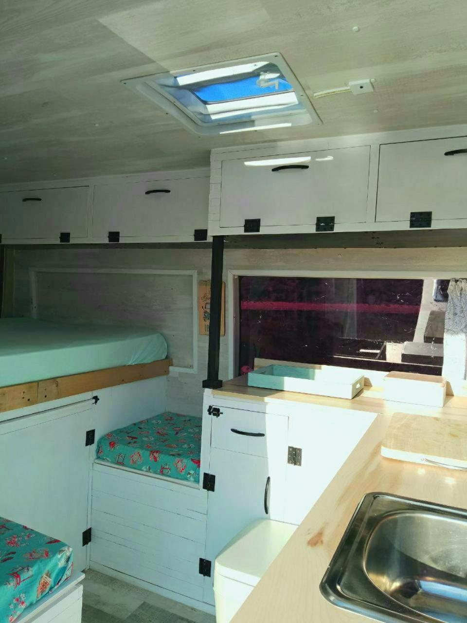 Acampamento Camper Van Ibiza 1