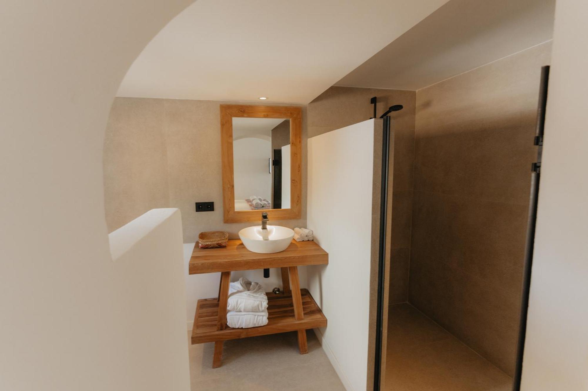 Fergus Style Punta Arabi Hotel 4*