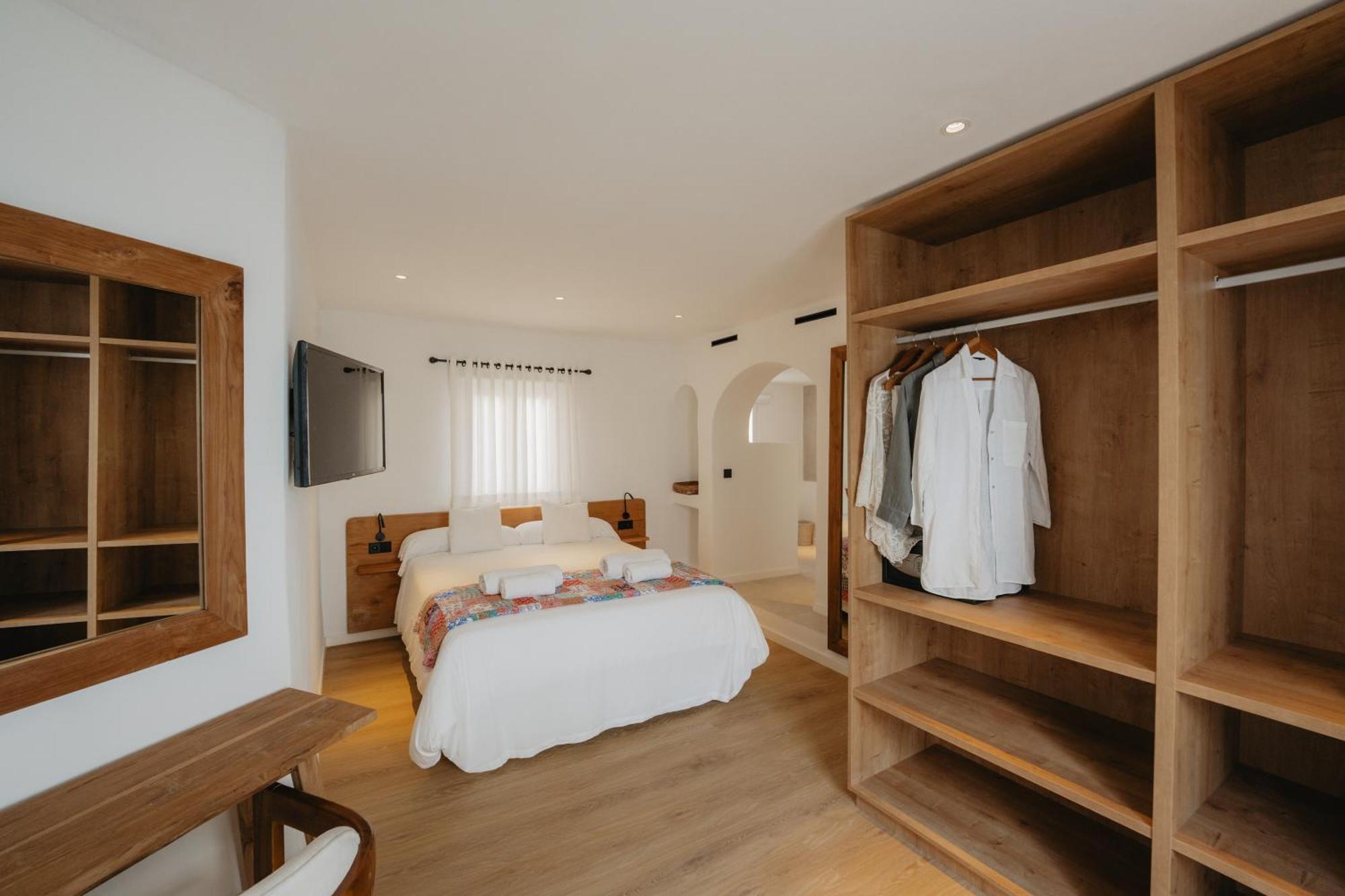 Hotel Fergus Style Punta Arabi