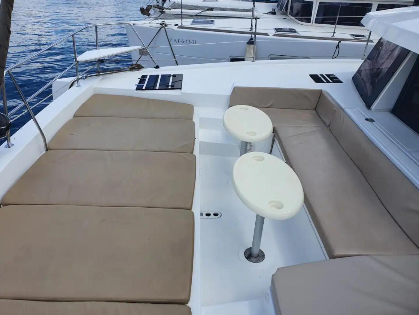 Centro Catamaranes Y Velero Botel *