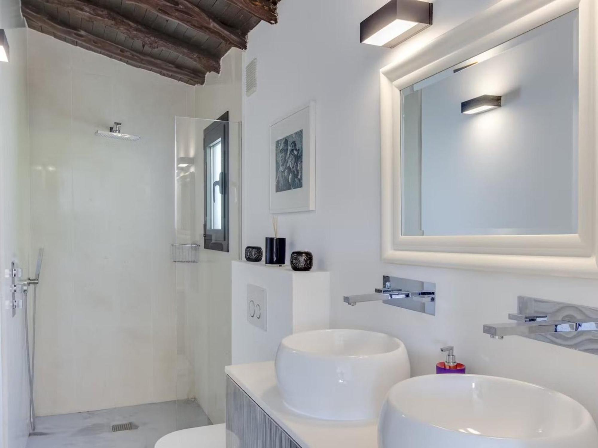 Villa Ibizian With Sea-views