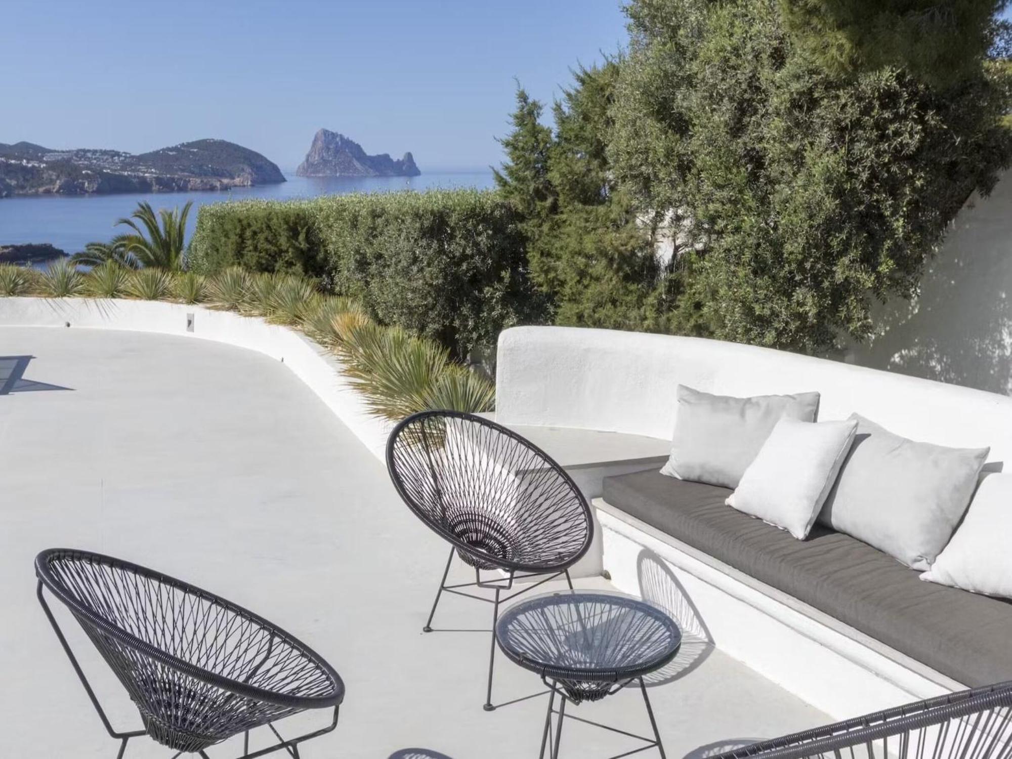 Villa Ibizian With Sea-views San José