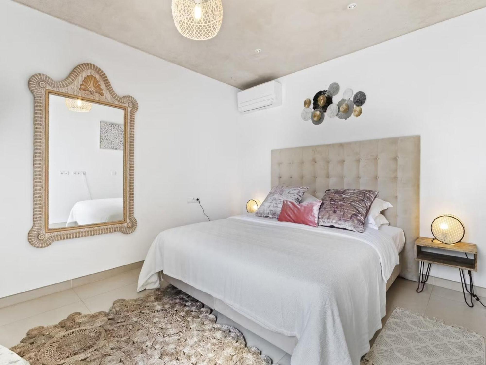 Rural Hideaway In Stcarlos * Sant Carles de Peralta
