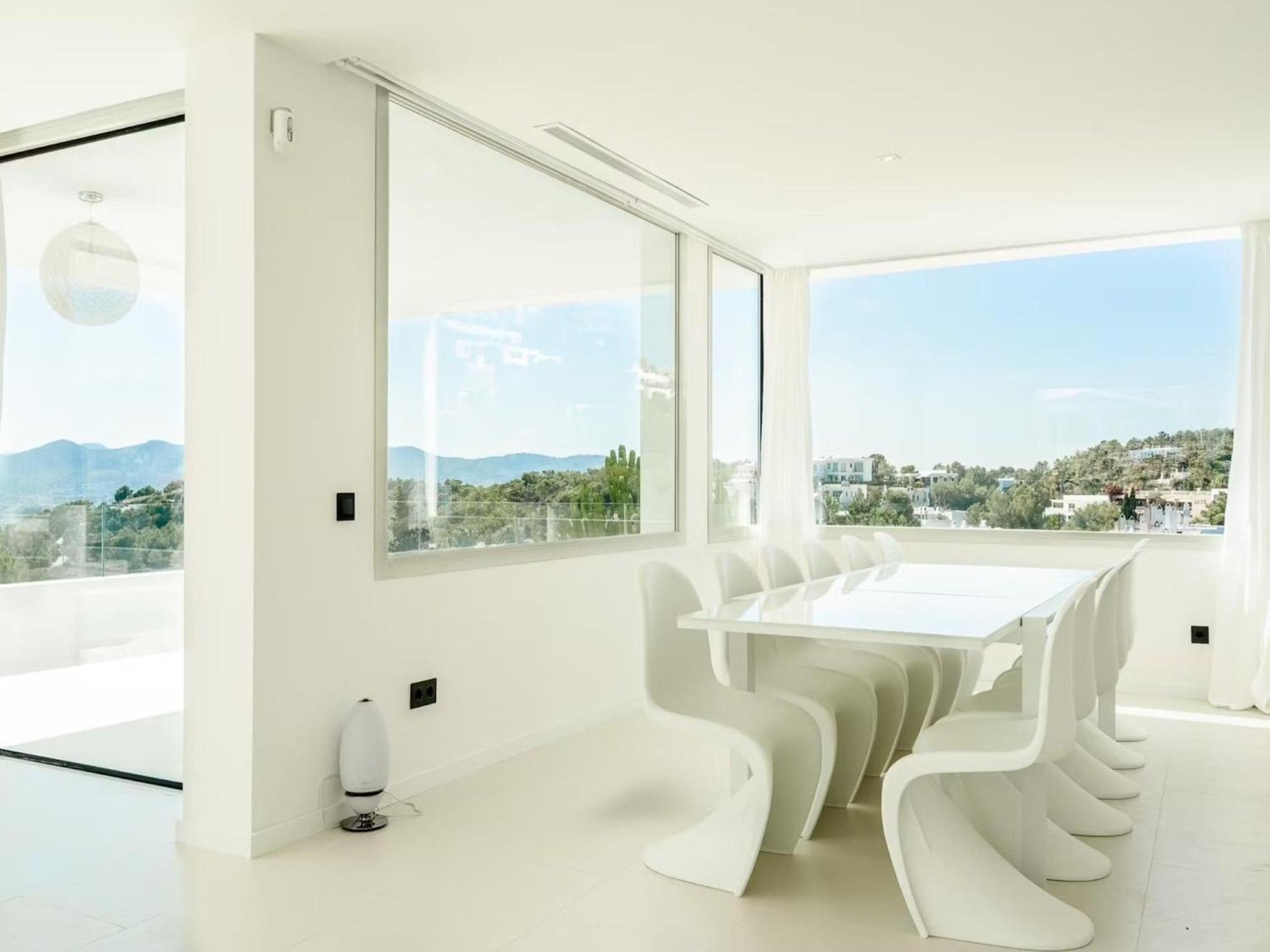 Villa Charming In Delightful Gateway *