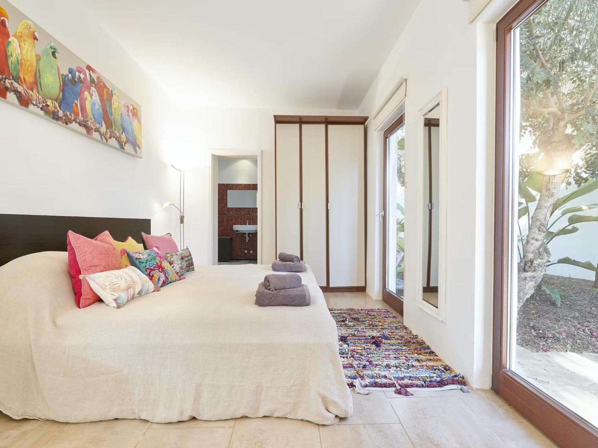 Villa Cozy With View Santa Eulària des Riu