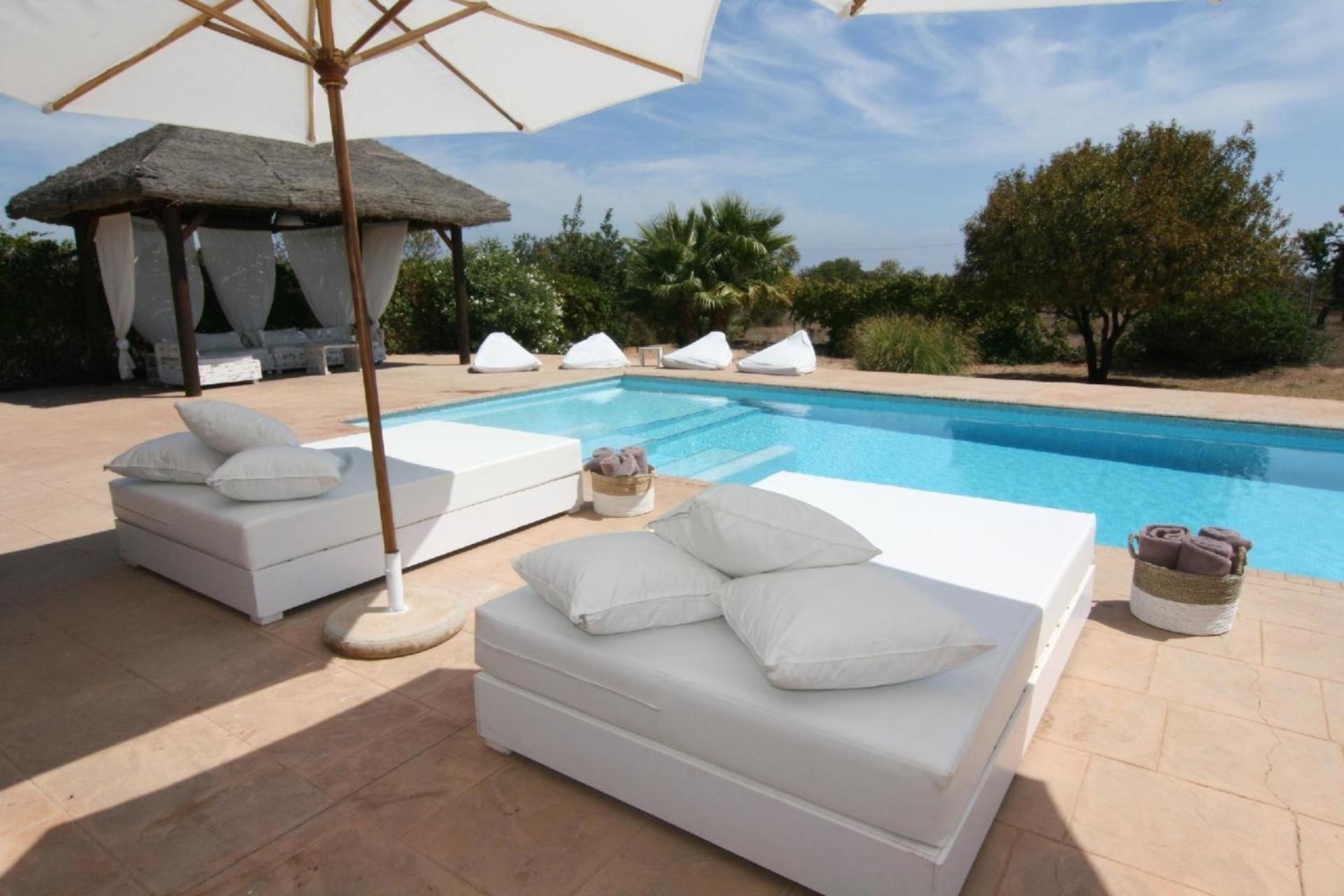 Holiday home Mit Privatpool Fuer 8 Personen Ca 250 Qm In Sant Jordi De Ses Salines, Ibiza Suedkueste Von Ibiza