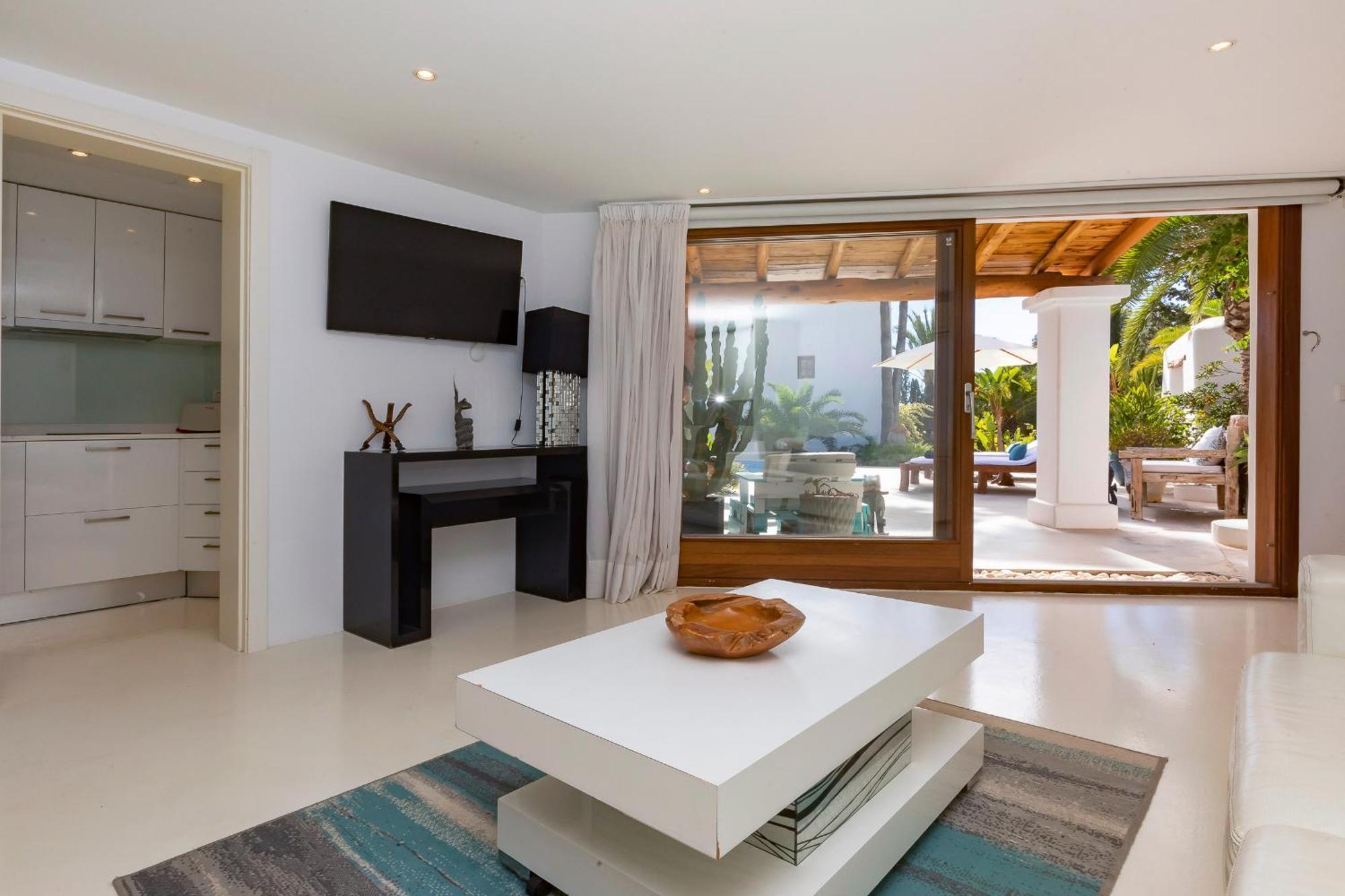 Near Ibiza Town Sleeps 11 To 13 Guests Villa *