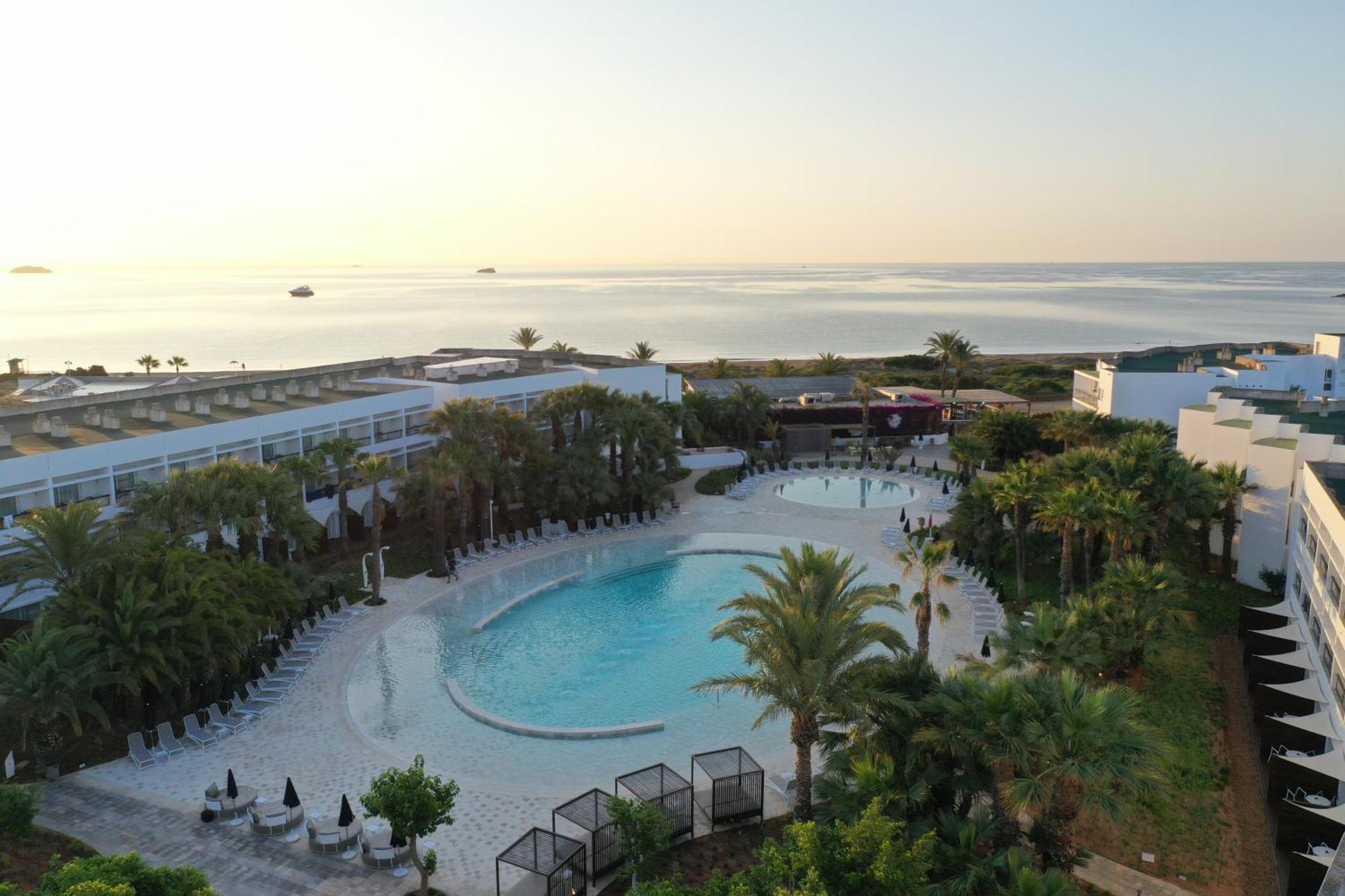 Grand Palladium Select Palace Ibiza Hotel 5*