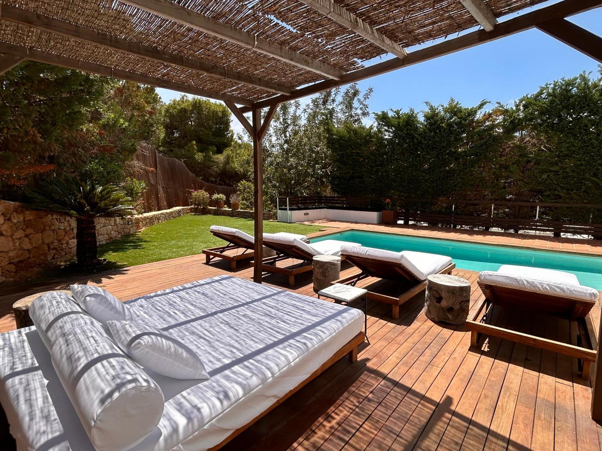 Sea Views Villa *