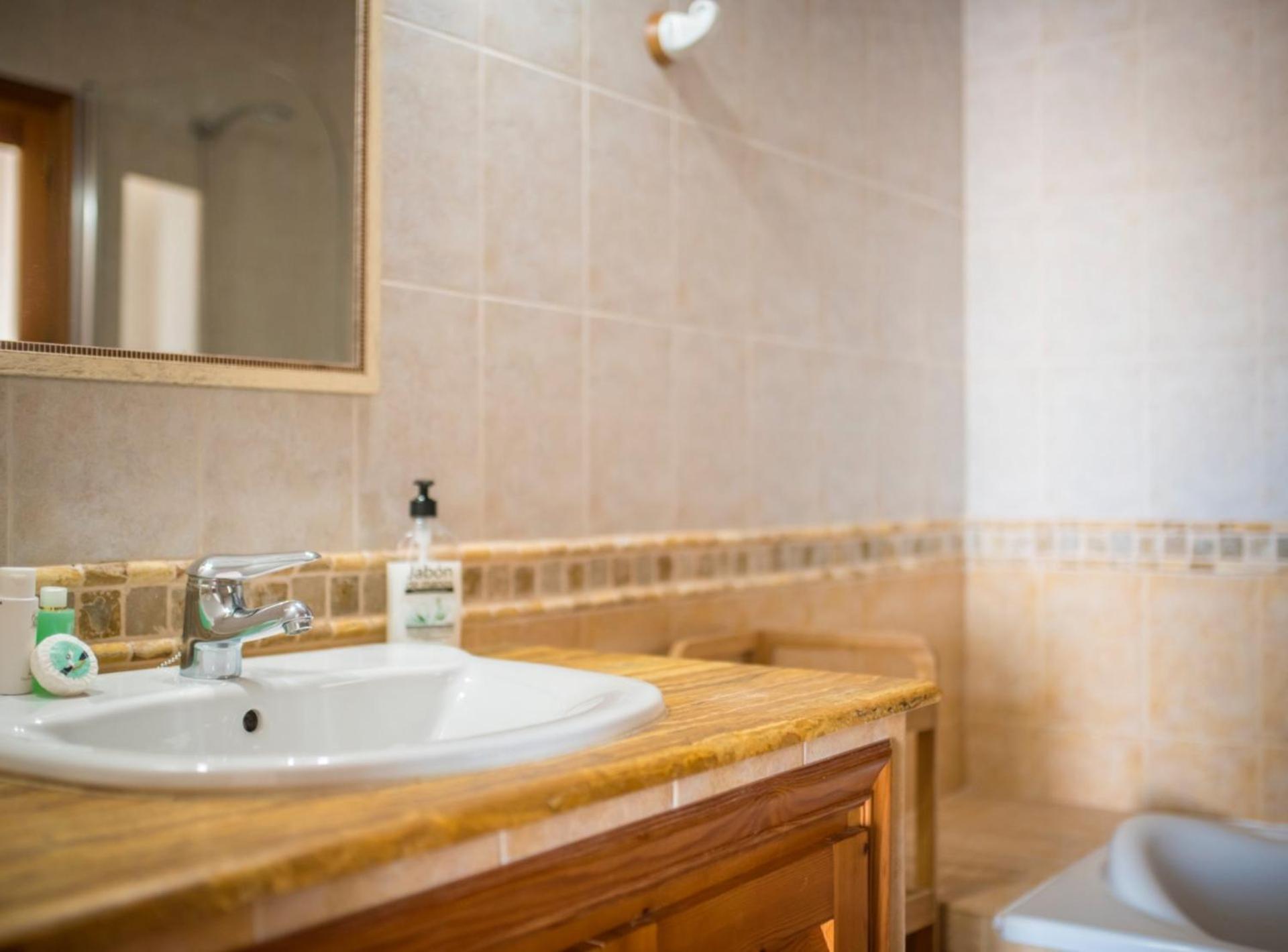 Villa Can Petrus, Con Piscina Y Wifi Gratis