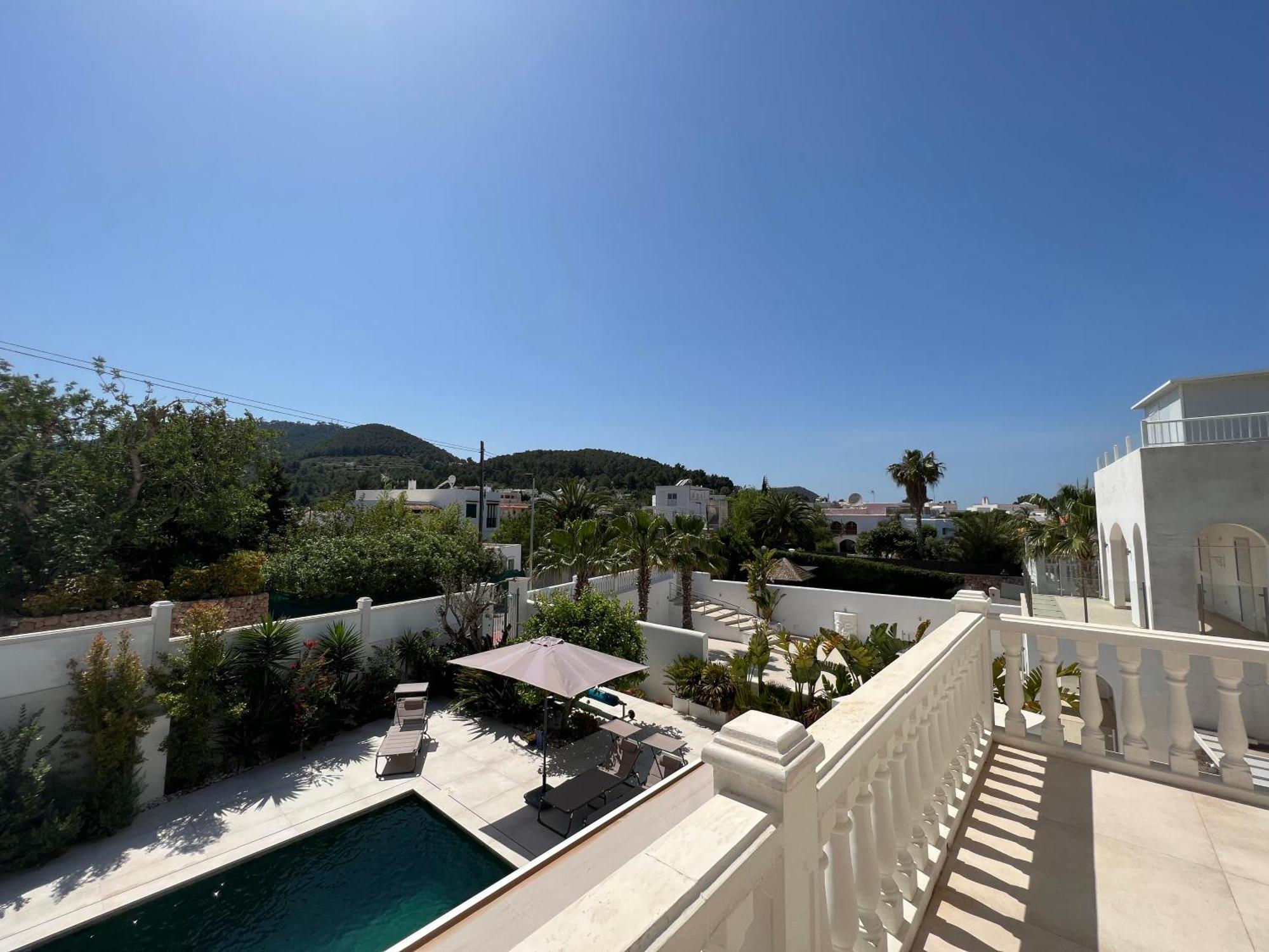 Moderne Mit Pool Villa San José