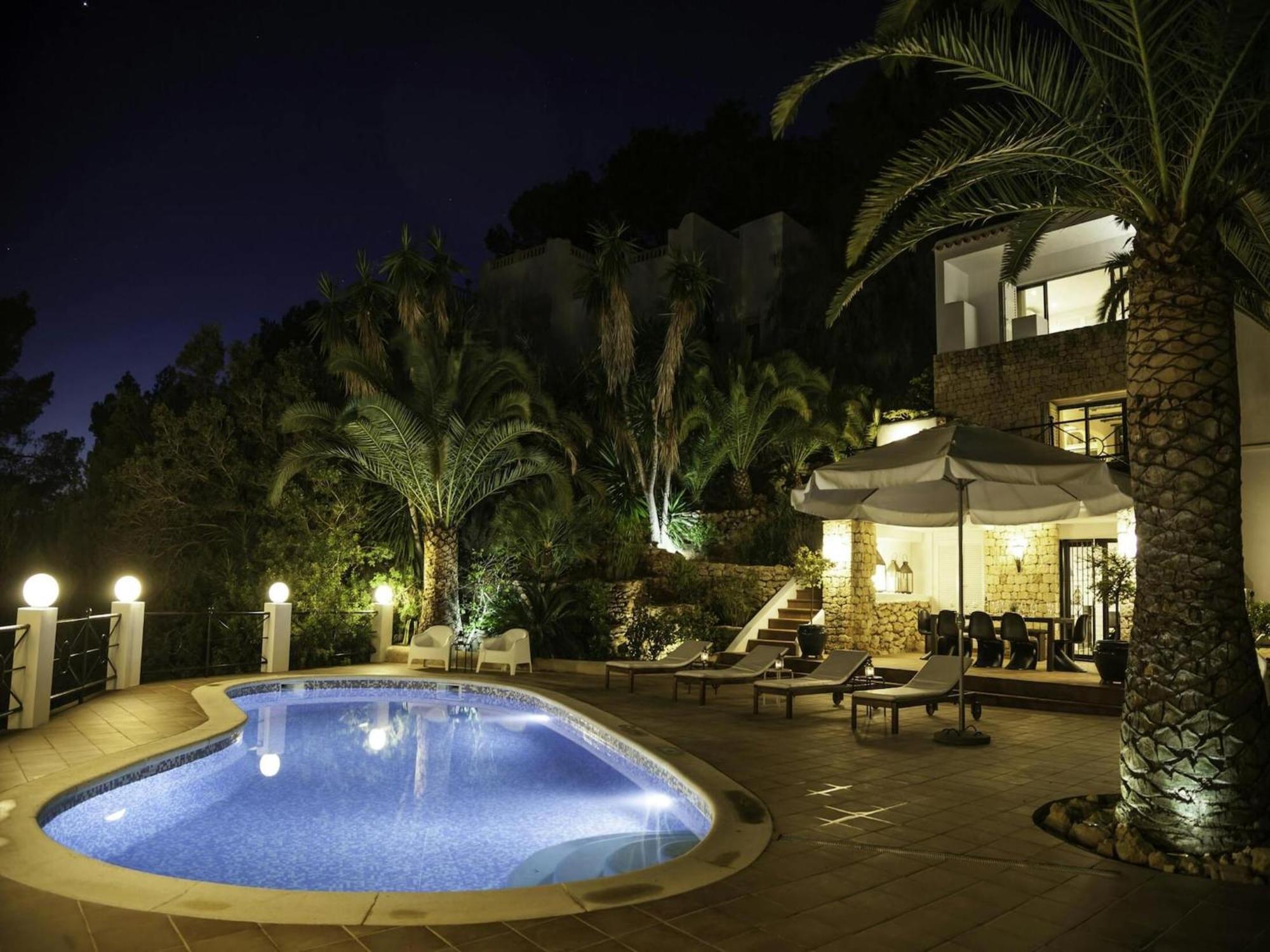 Beautiful With Pool