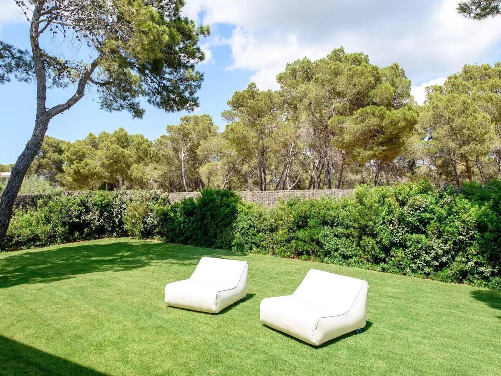 Villa Stylish With Infinity Pool Sant Josep de sa Talaia