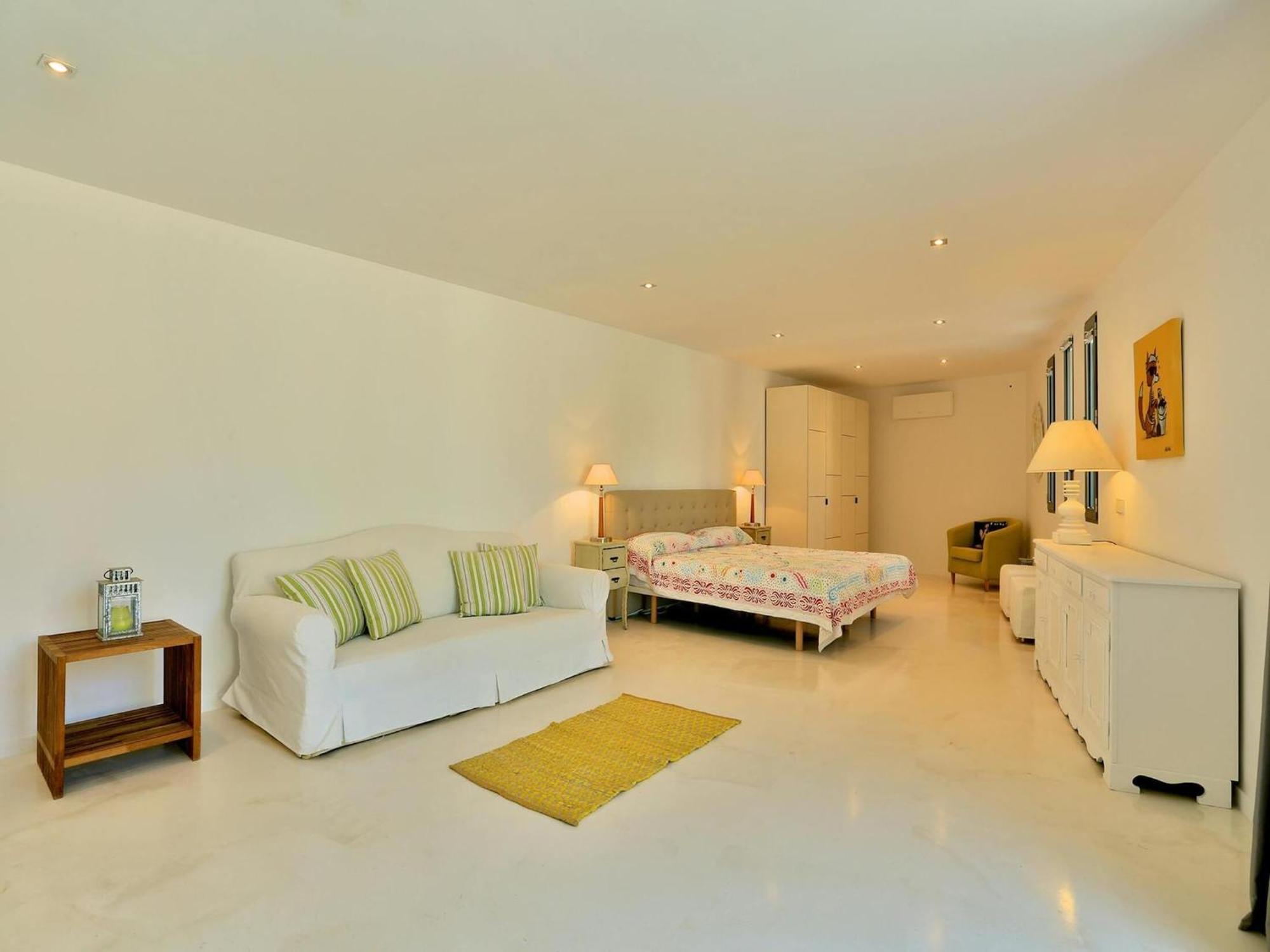 Villa Modern With Vast Terracing San José