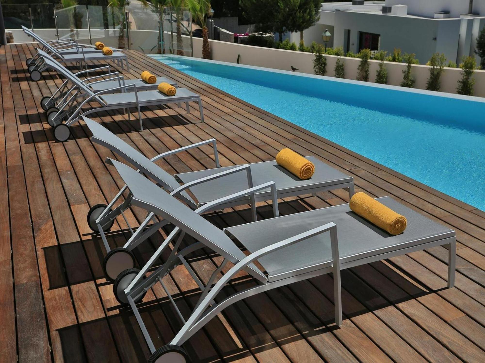 Modern With Vast Terracing *