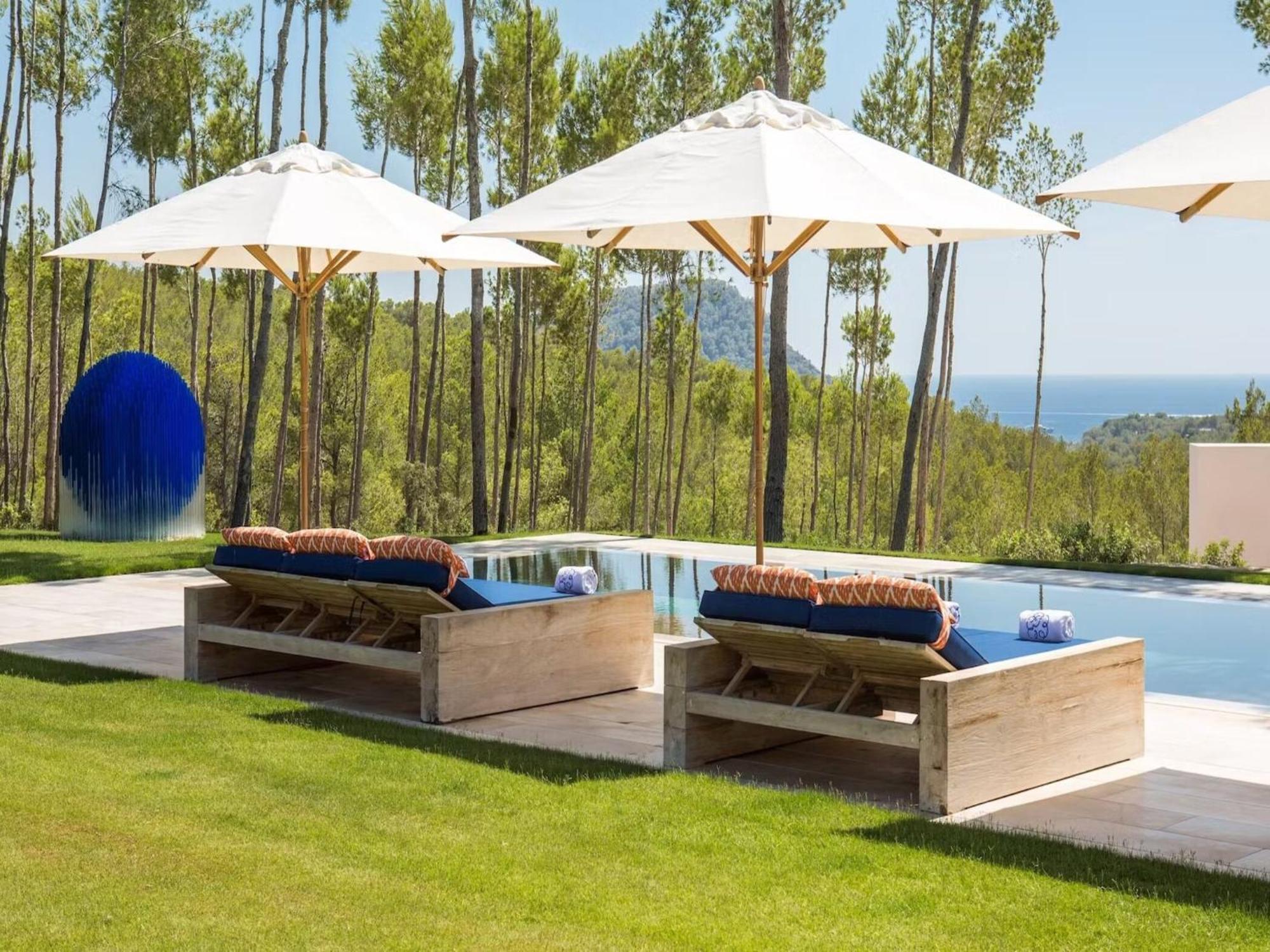 Modern With Hot Tub San José