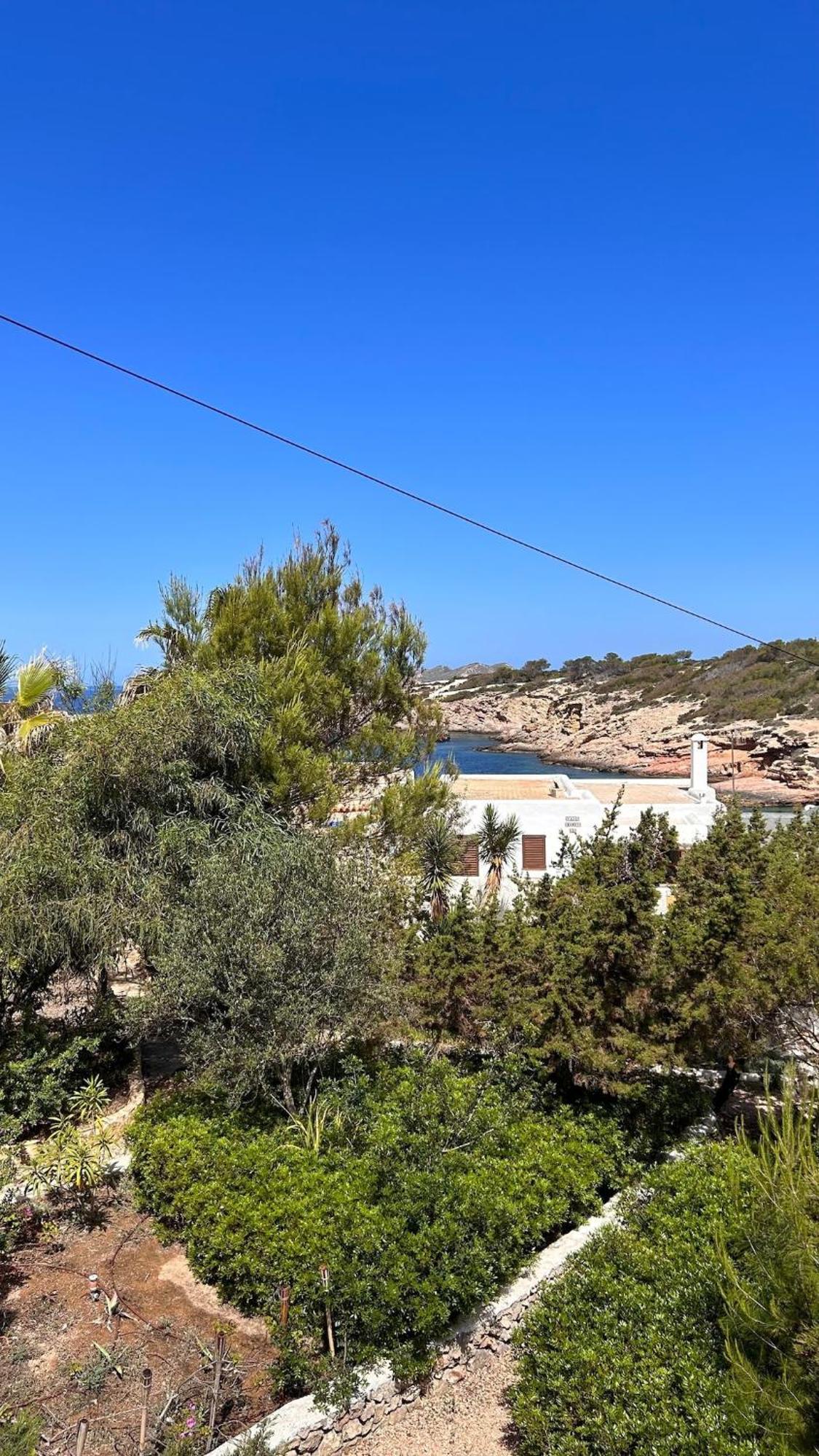 Holiday home A 2 Min De La Et Piscine Accessible Cala Tarida (Ibiza)