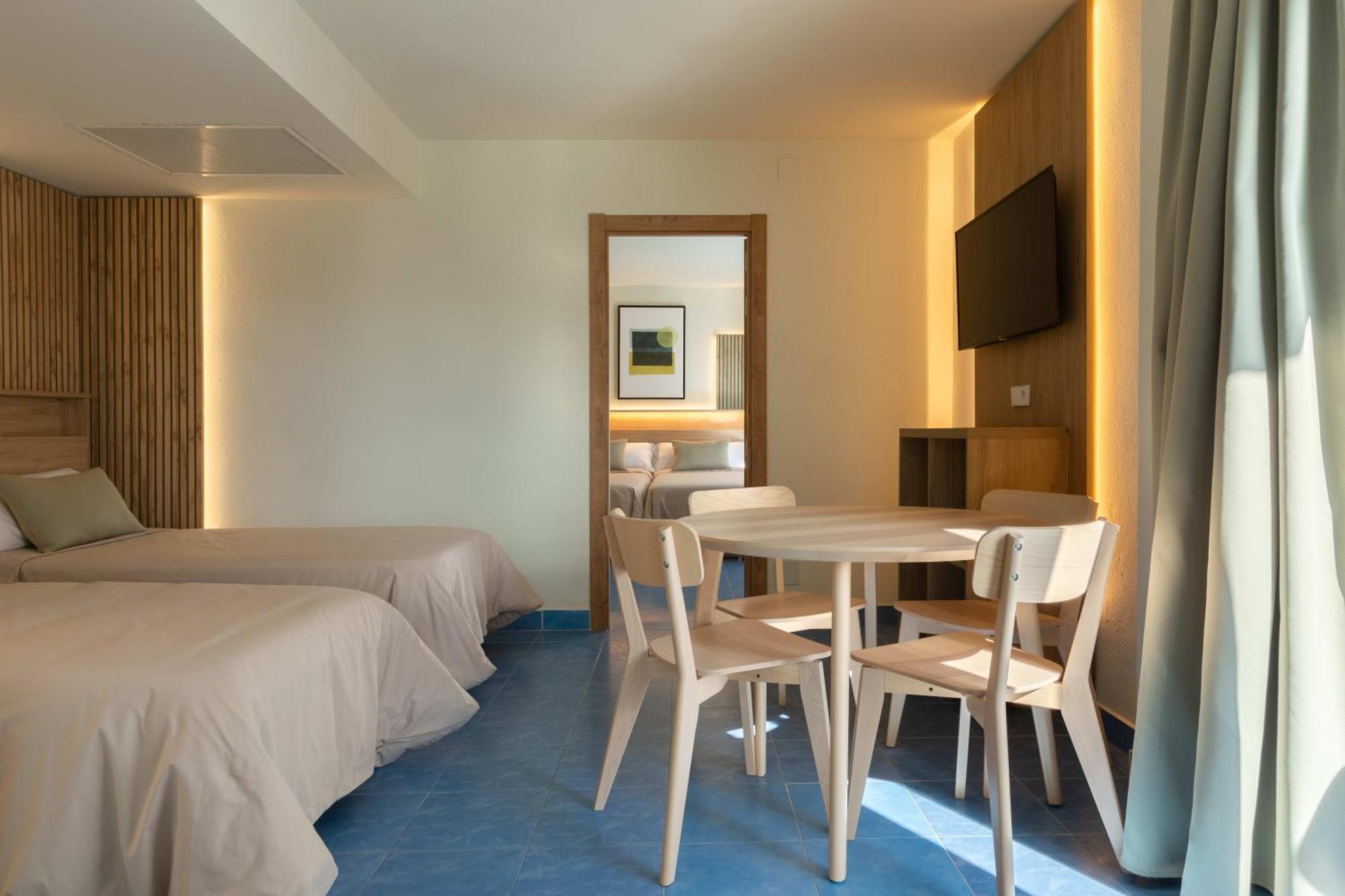 The Blue - Adults Only Apartment San Antonio (Ibiza)