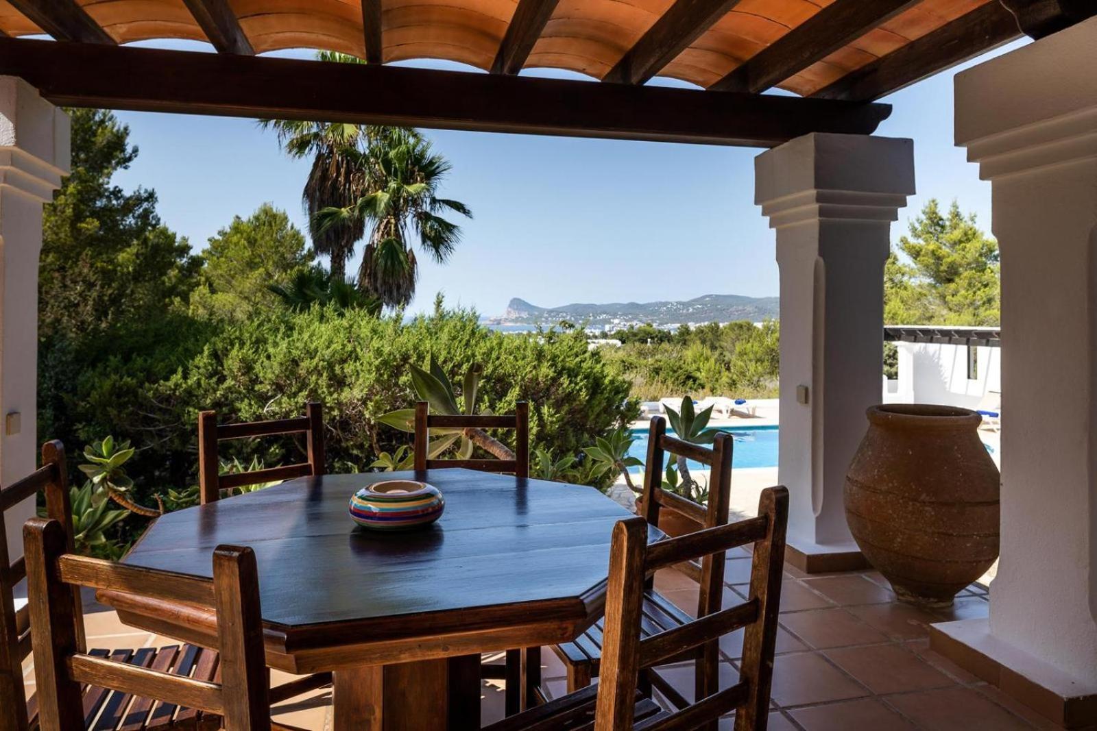 Marlis Villa *