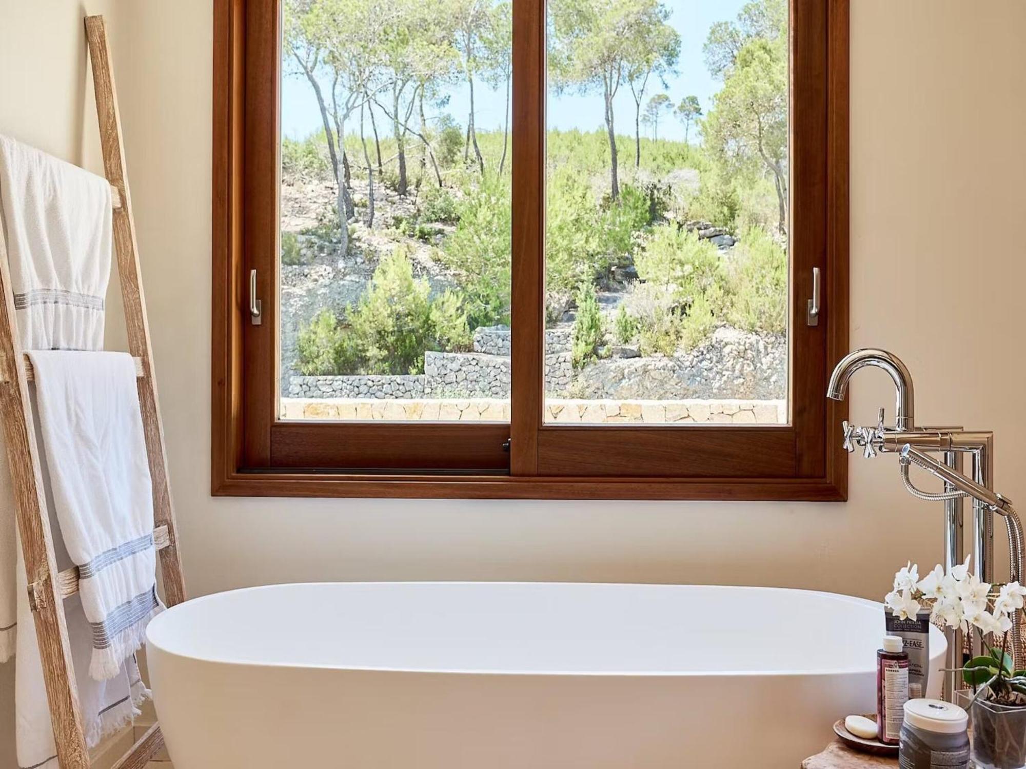 Magnificent In Luxurious Retreat Villa *