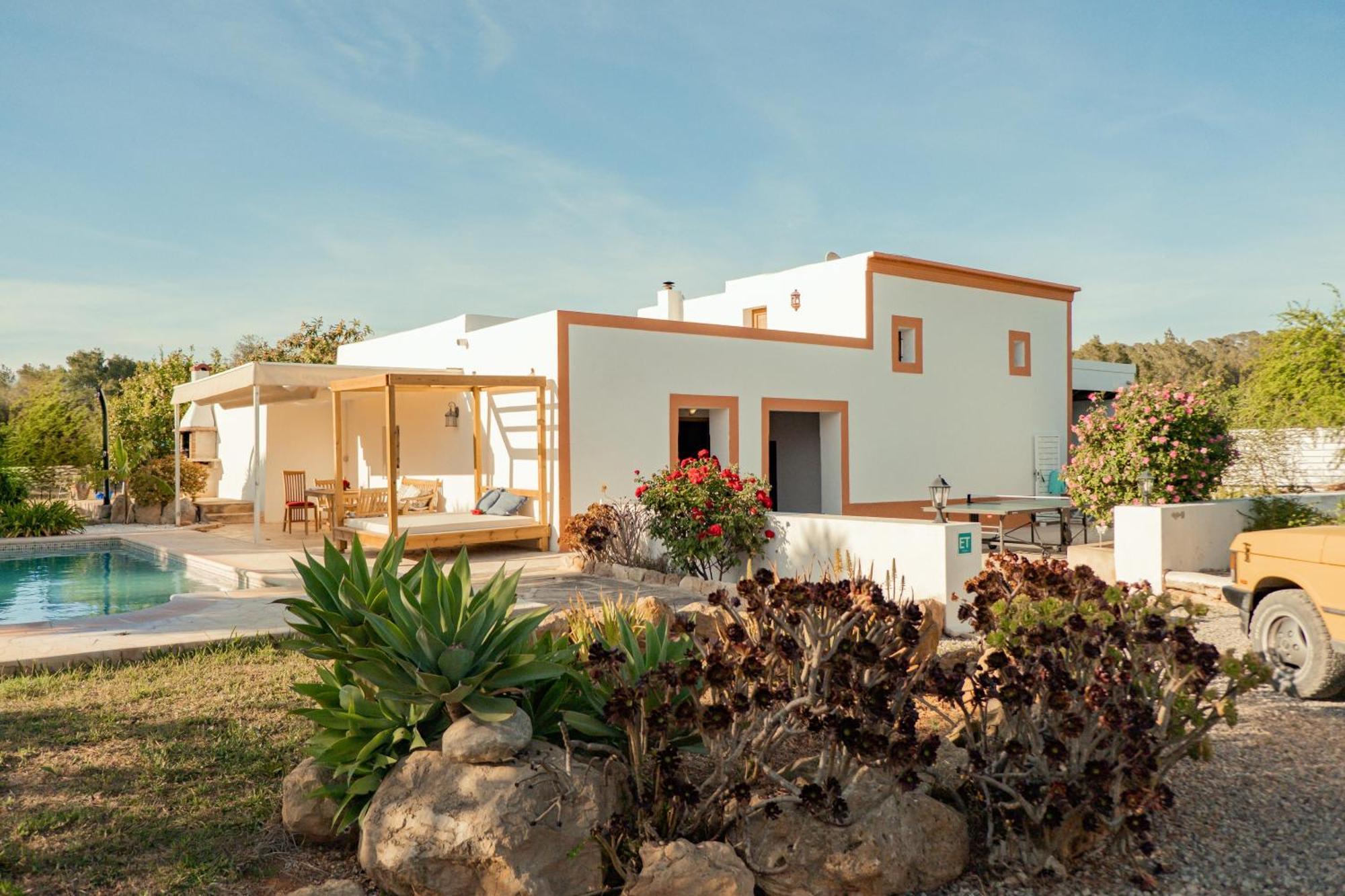 Casa Mariposa Benirras
