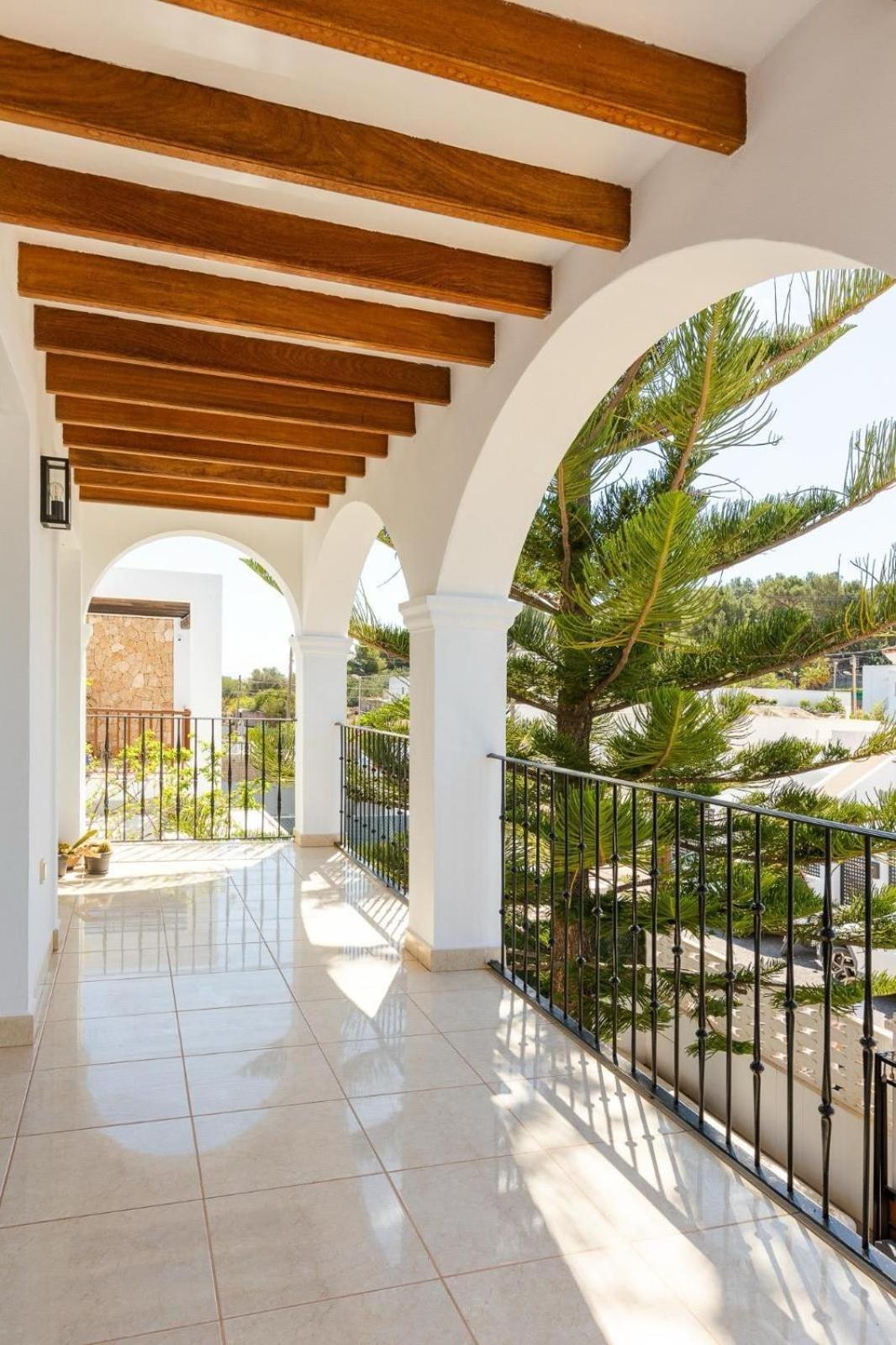 Luna Ibiza Centre 8 Pax Villa Puig D'en Valls