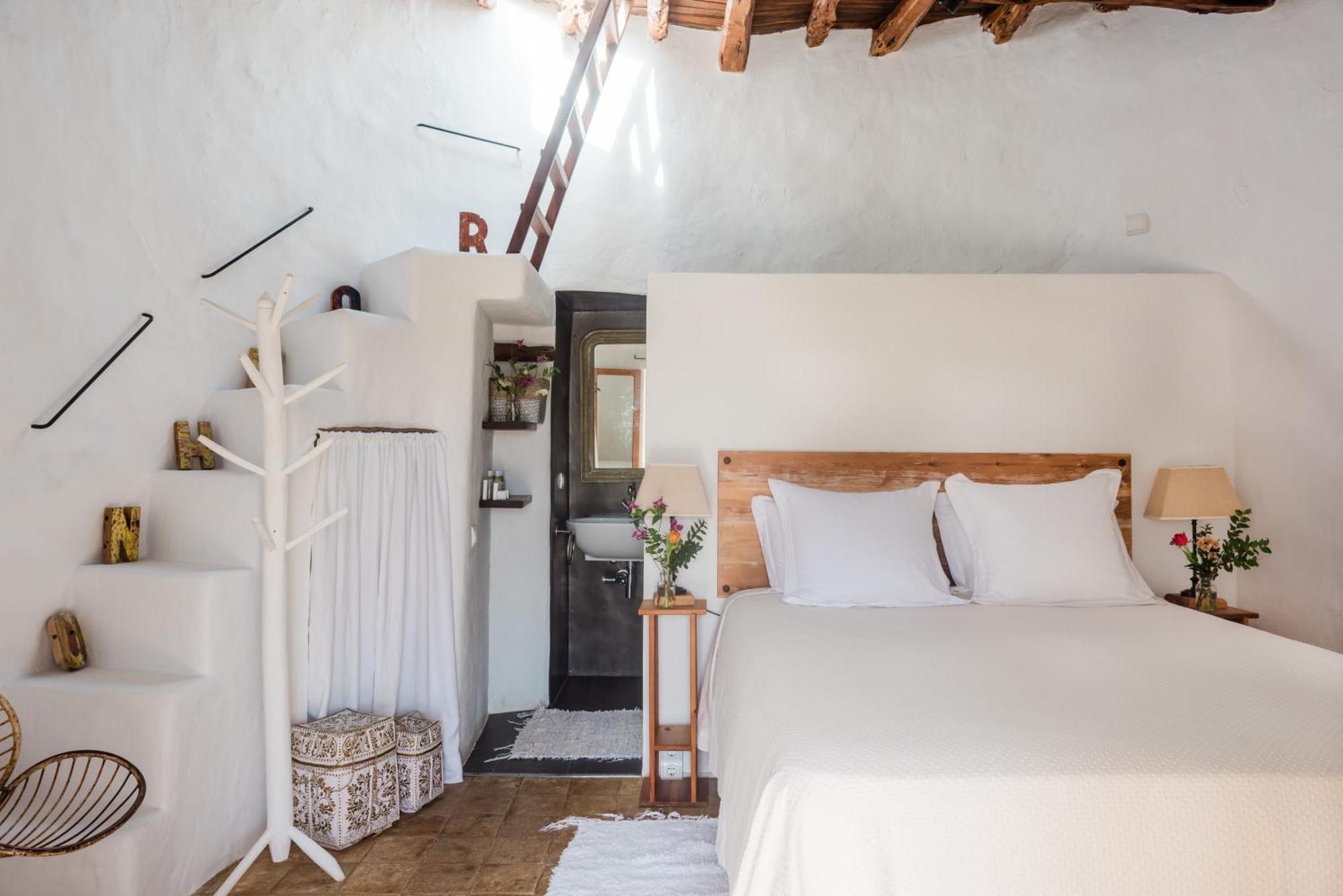 Hotel Quince Balafia Ibiza - Turismo De Interior Sant Llorenc de Balafia